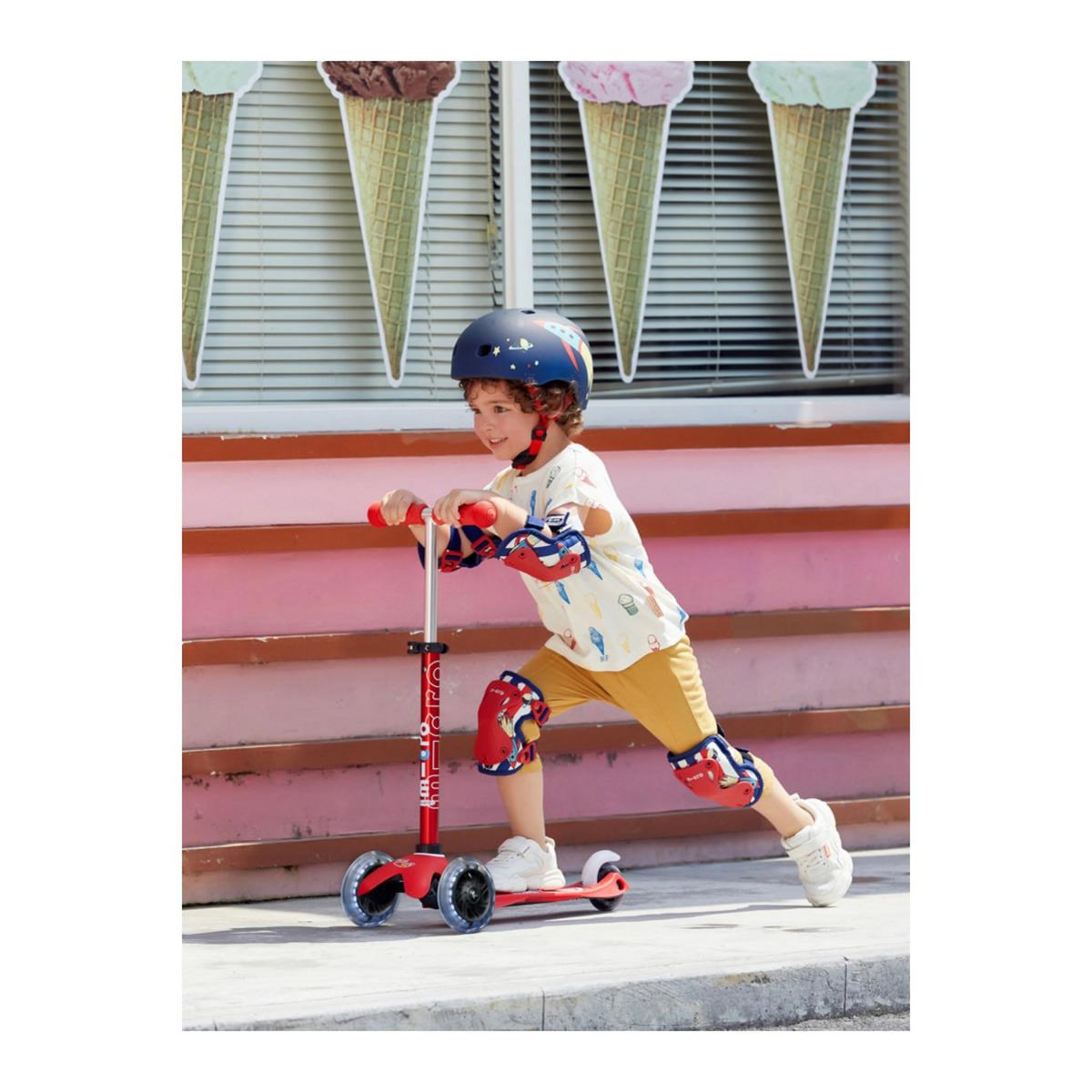 Micro Trottinette  Mini  Deluxe LED - Rouge