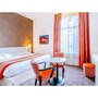 Smartbox Escapade romantique de 2 jours avec champagne dans un hôtel 4* à Orléans - Coffret Cadeau Séjour