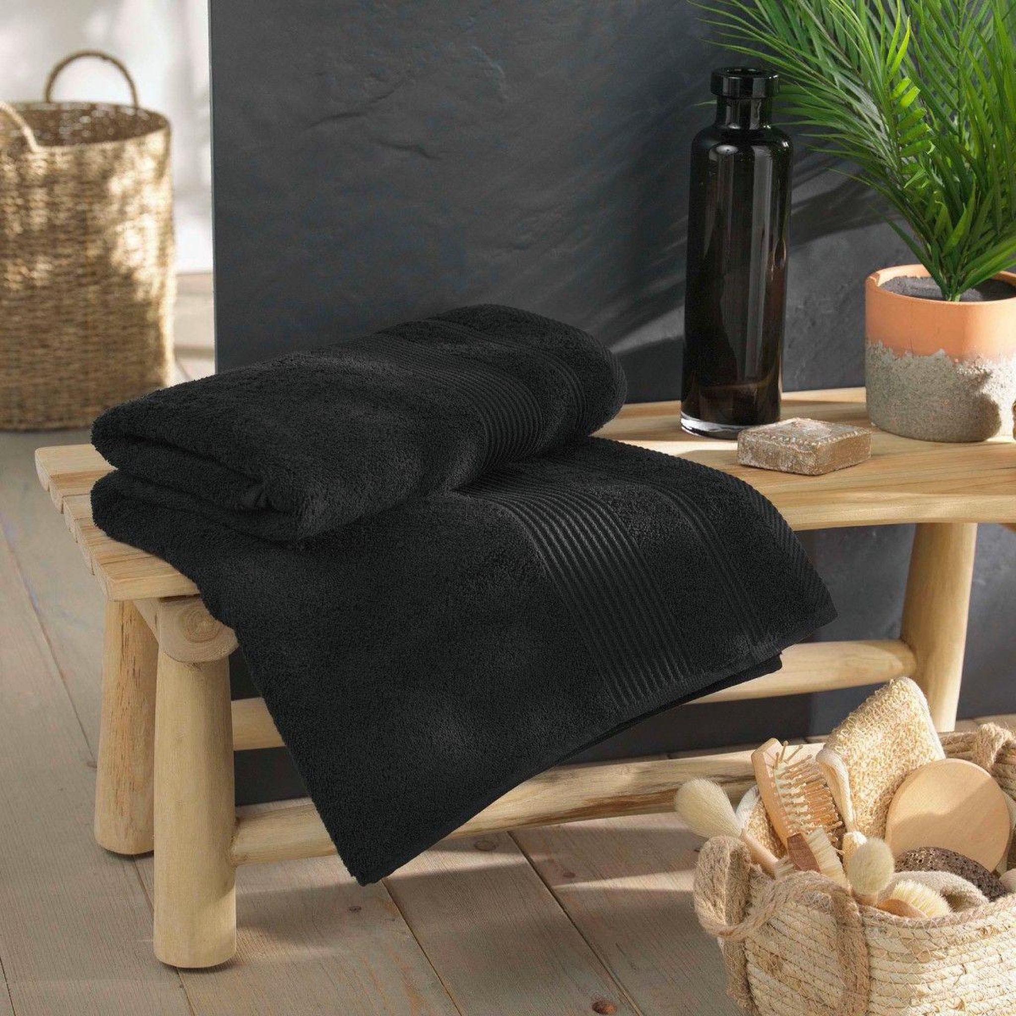 Voir la diapositive 3 : Douceur d'Intérieur Drap de bain  tendresse  90x150cm noir
