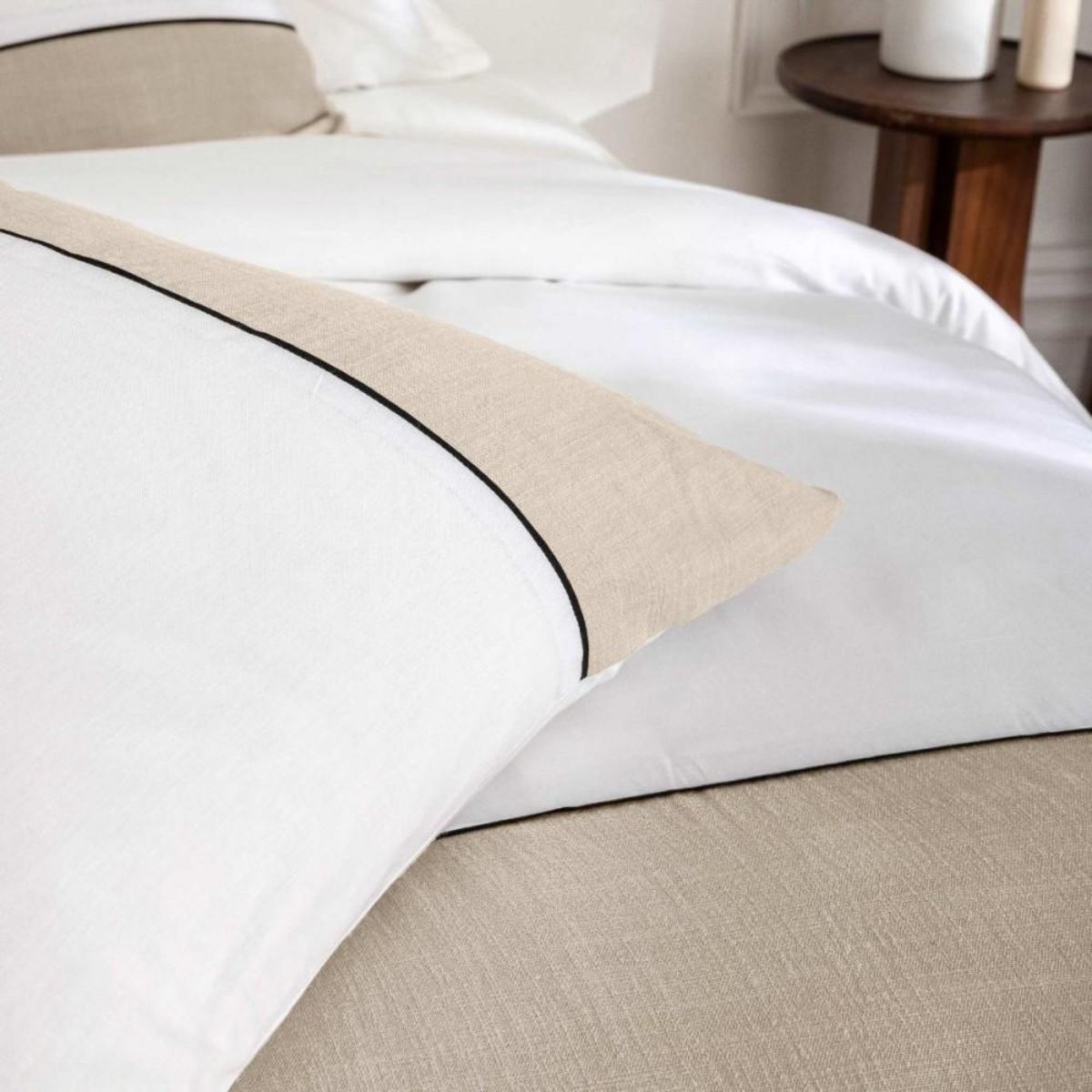 Douceur d'Intérieur Housse de couette 240x220 + 2 taies bicolore 100% coton 57fils