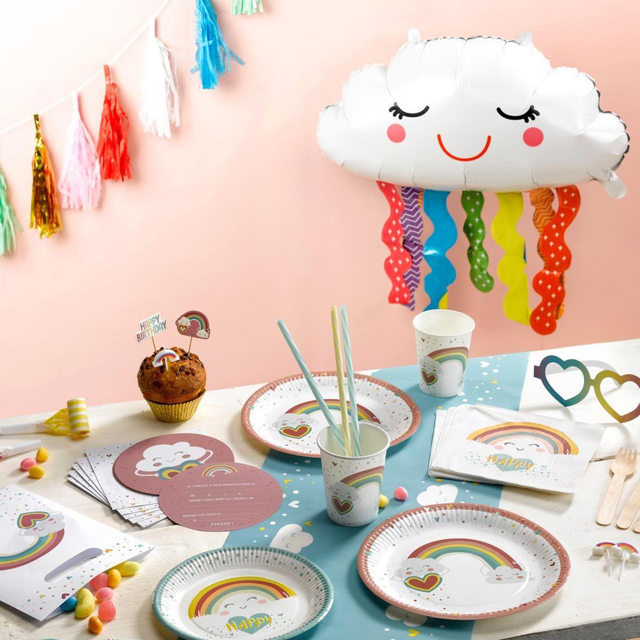 Voir la diapositive 2 : RIRE & CONFETTI Chemin de table en papier  nuage  28x500cm bleu