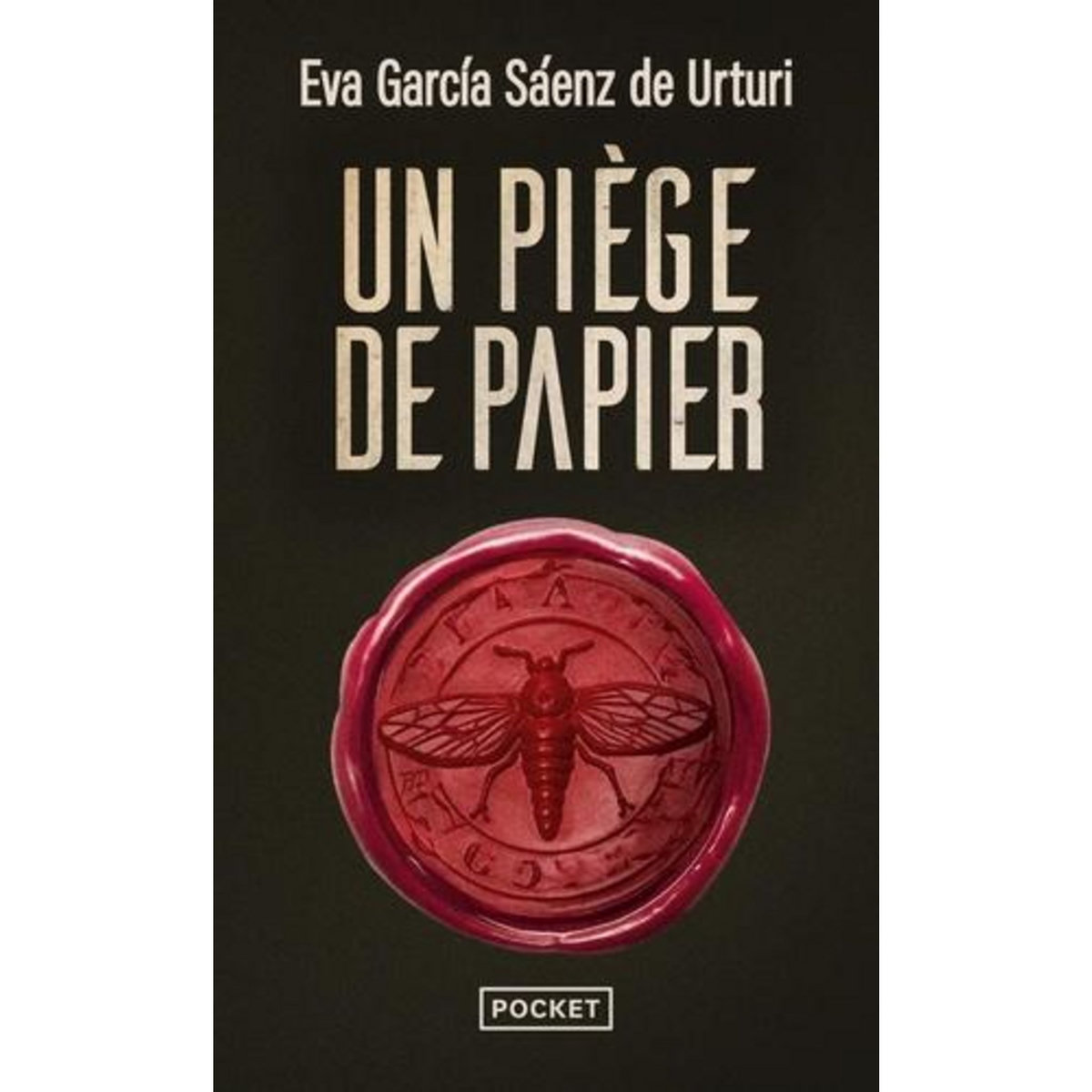 UN PIEGE DE PAPIER, Garcia Saenz de Urturi Eva