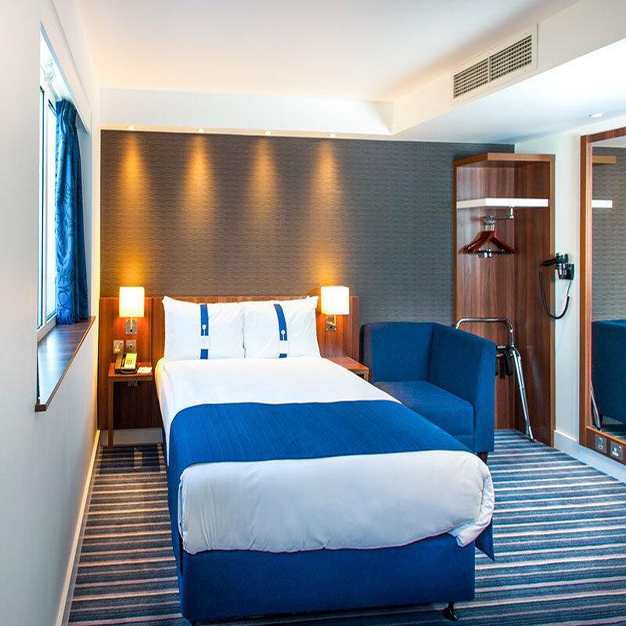 Voir la diapositive 5 : Smartbox Week-end à londres : 1 ou 2 nuits en hôtel ou en appart'hôtel - coffret cadeau séjour
