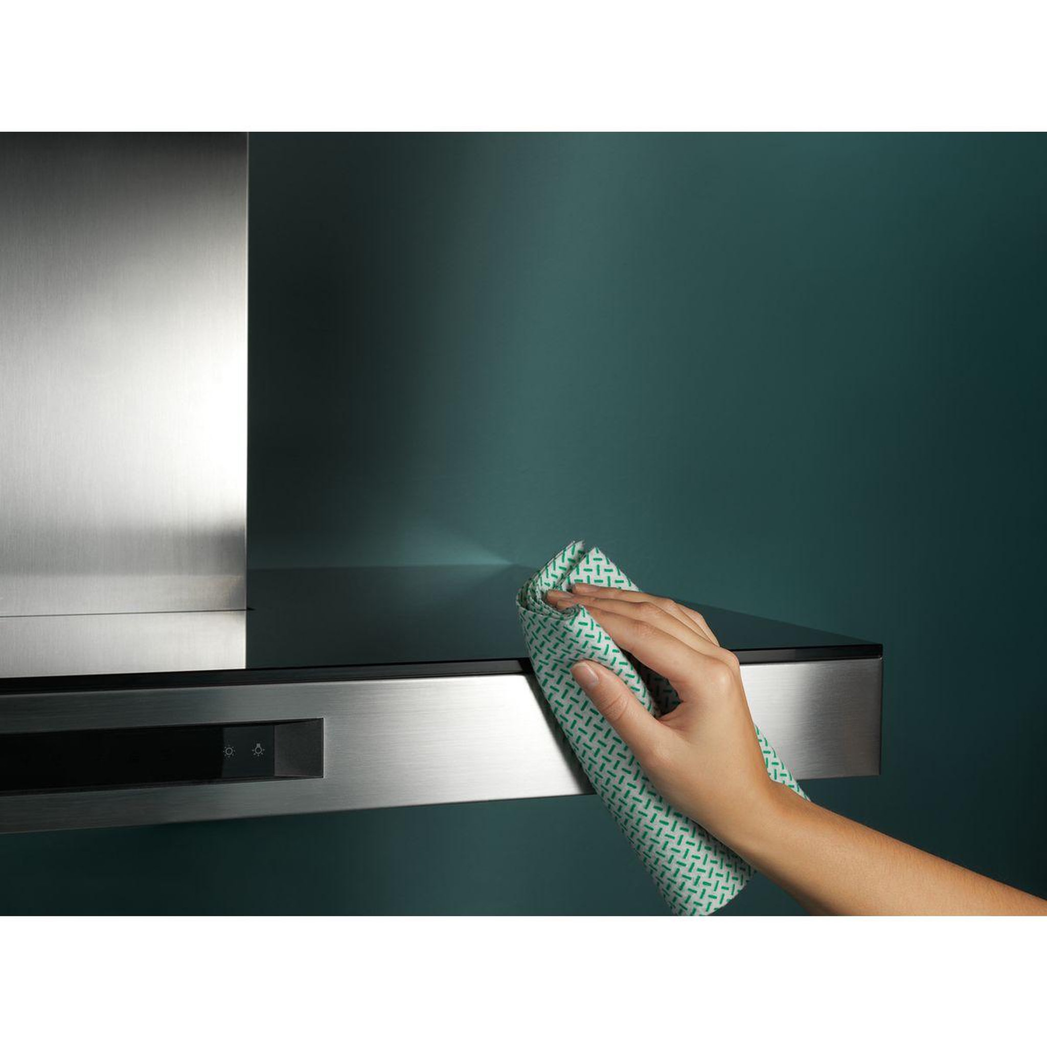 Voir la diapositive 3 : ELECTROLUX Spray nettoyant inox 500 ml-M3SCS200