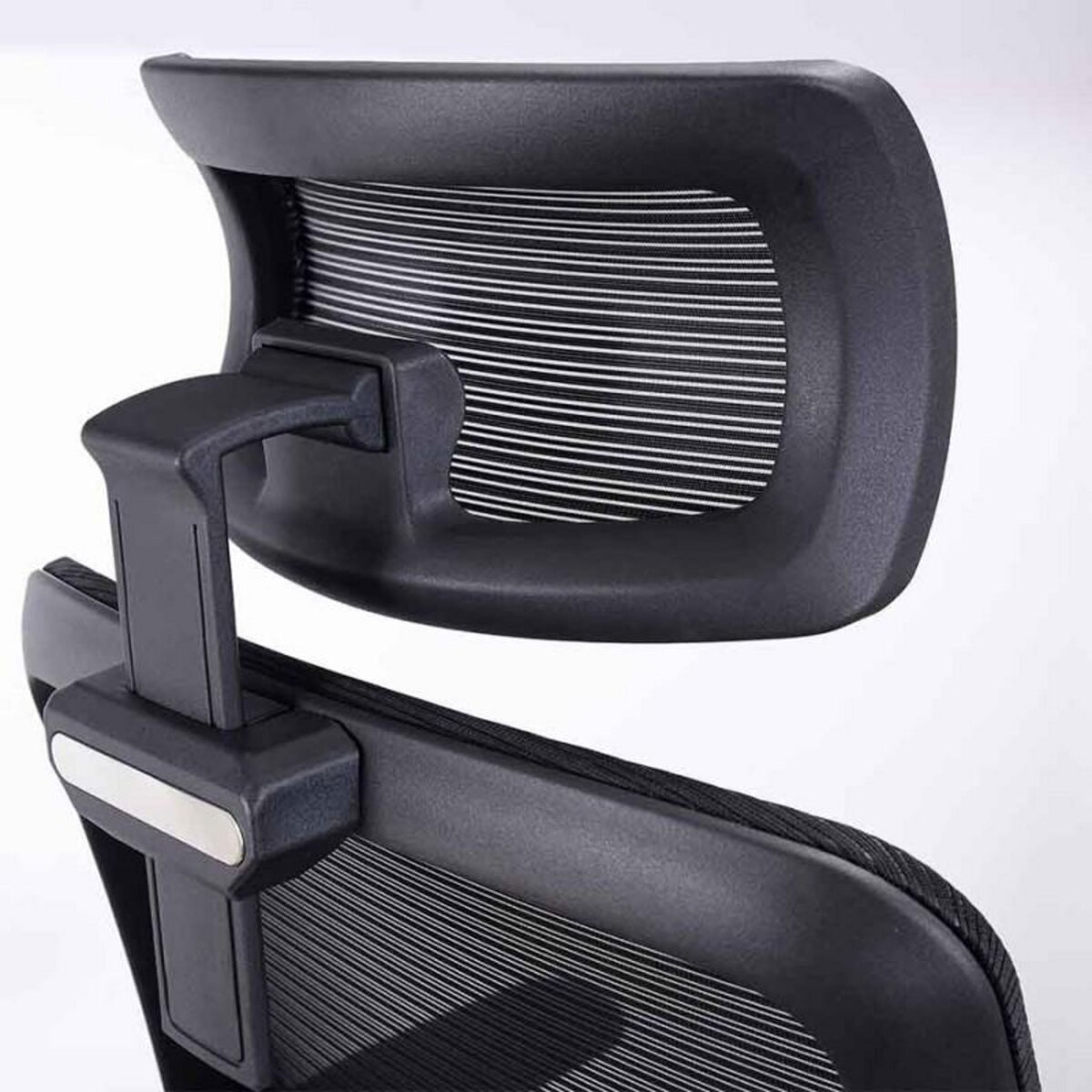 Subsonic subsonic - Chaise Ergonomique pour bureau I-Care Leaf, siege gaming, renfort lombaire, dossier et appui-tête réglables, rocking Noir