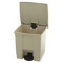 Voir la diapositive 2 : RUBBERMAID Rubbermaid Poubelle a pedale classique 30 L Beige