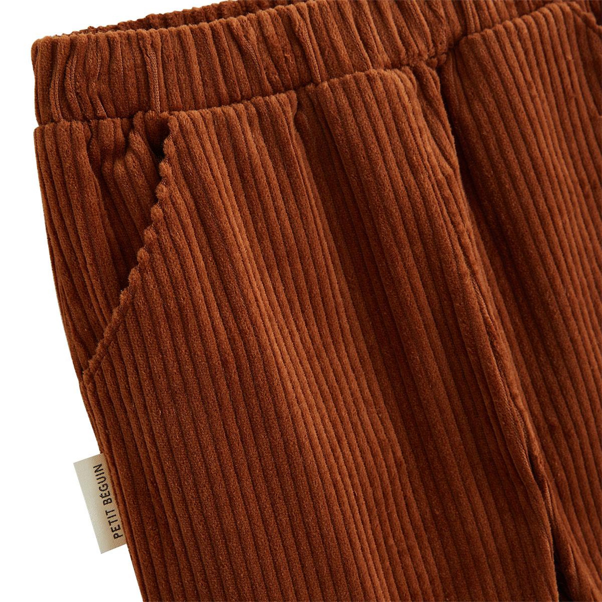 Voir la diapositive 3 : PETIT BEGUIN Pantalon bébé en velours côtelé moka