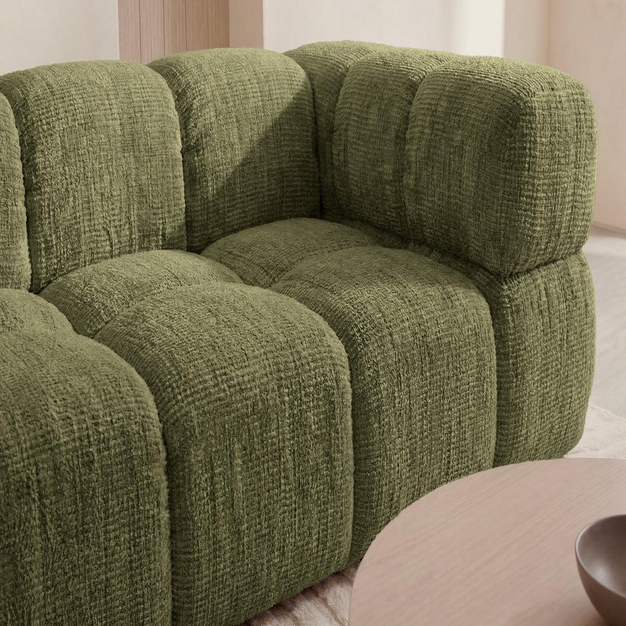 Voir la diapositive 4 : CASANOVA PARIS Gustave - canapé droit tissu chenille 2 places
