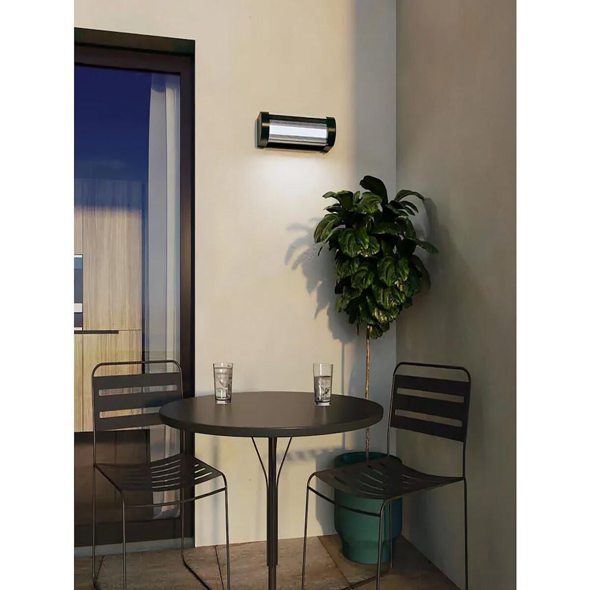 INSPIRE Applique solaire et rechargeable Booster   Loma    150 à 900 Lumen - Noir