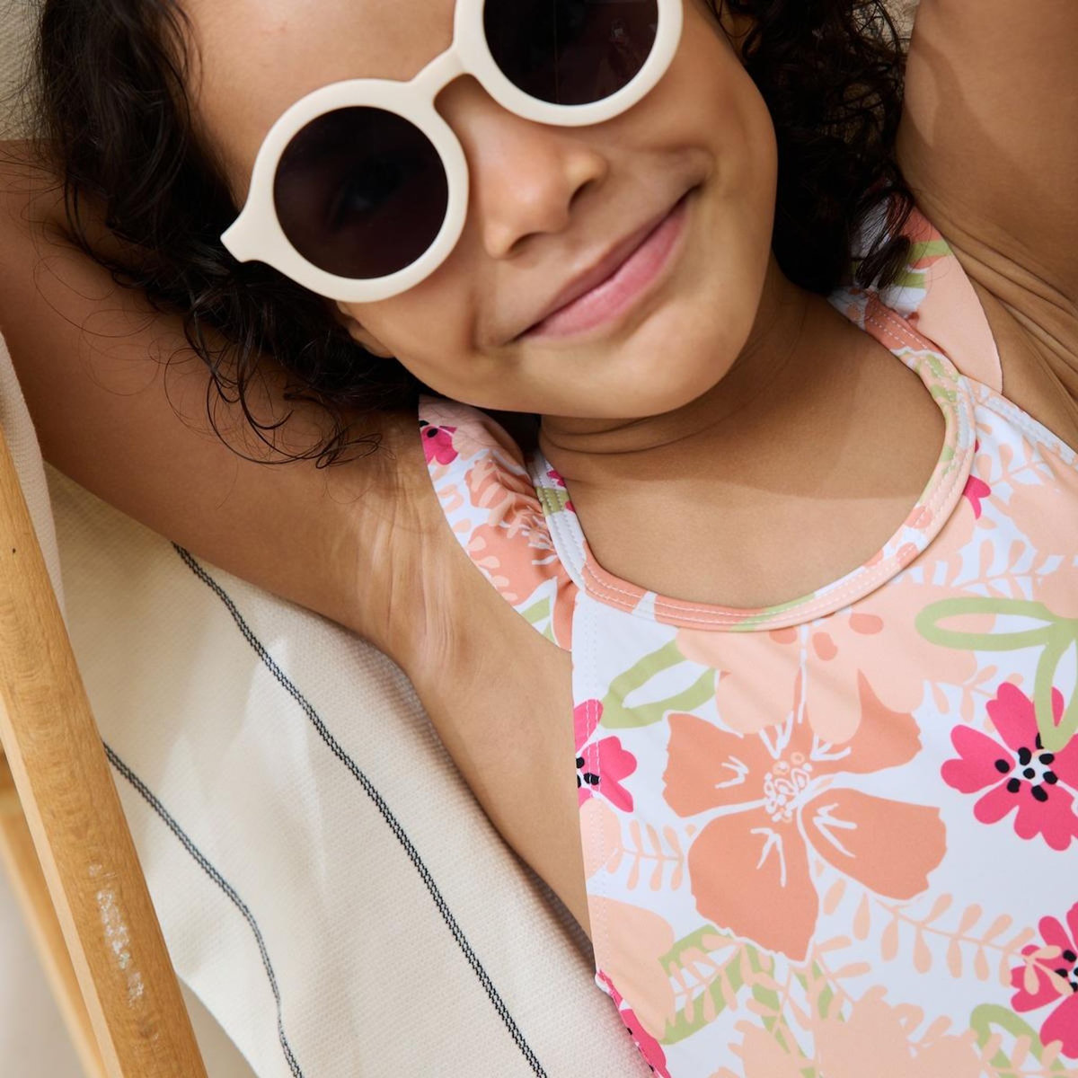 Petit Béguin Maillot de bain 1 pièce enfant Rosara