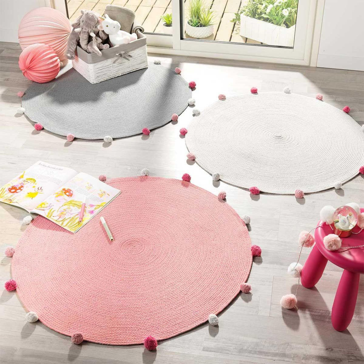 Paris Prix Tapis Rond Enfant  Pompomparty  90cm Rose Dragée
