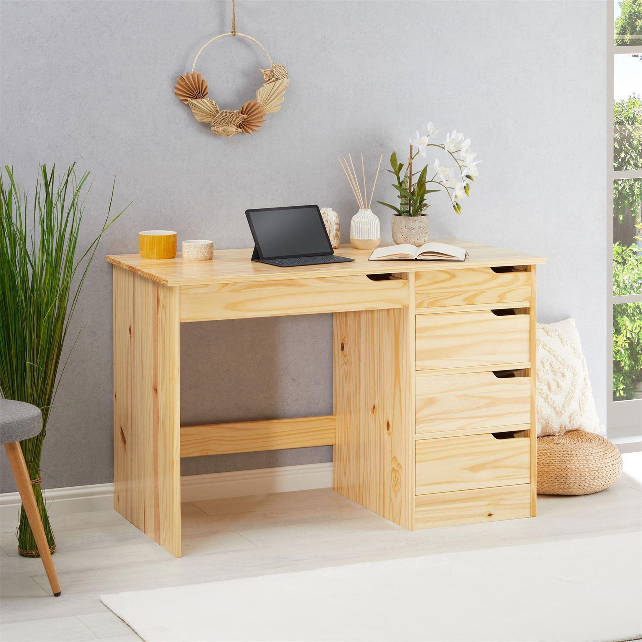 Voir la diapositive 2 : IDIMEX Bureau en pin massif HUGO