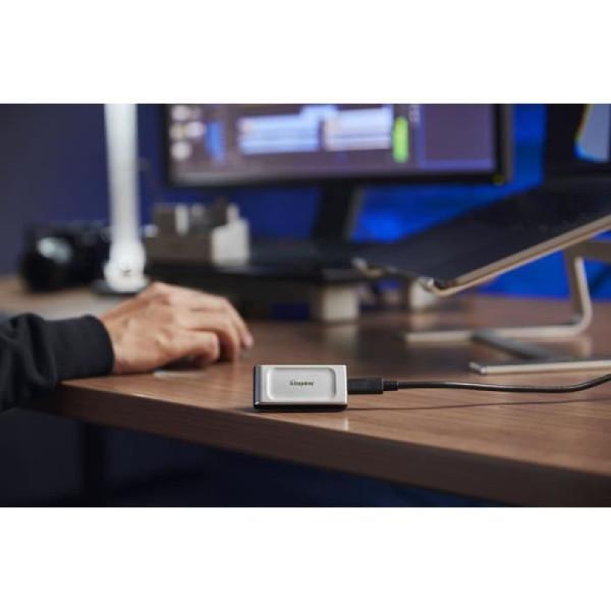 Voir la diapositive 6 : Kingston Disque SSD externe Kingston XS2000 500 Go
