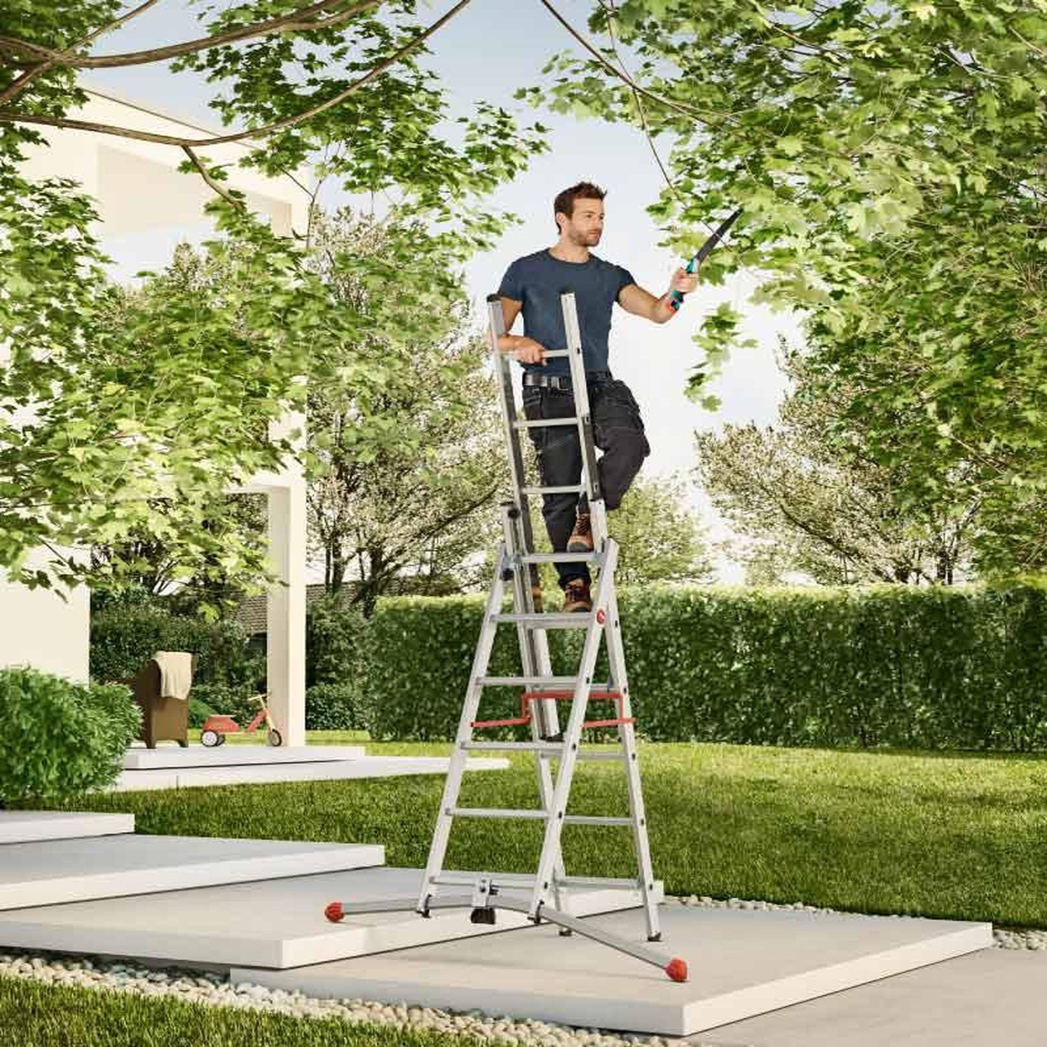 Voir la diapositive 3 : HAILO Echelle transformable pro 3 plans 3x6 échelons 3,8m/4,7m en aluminium Hailo ProfiLot