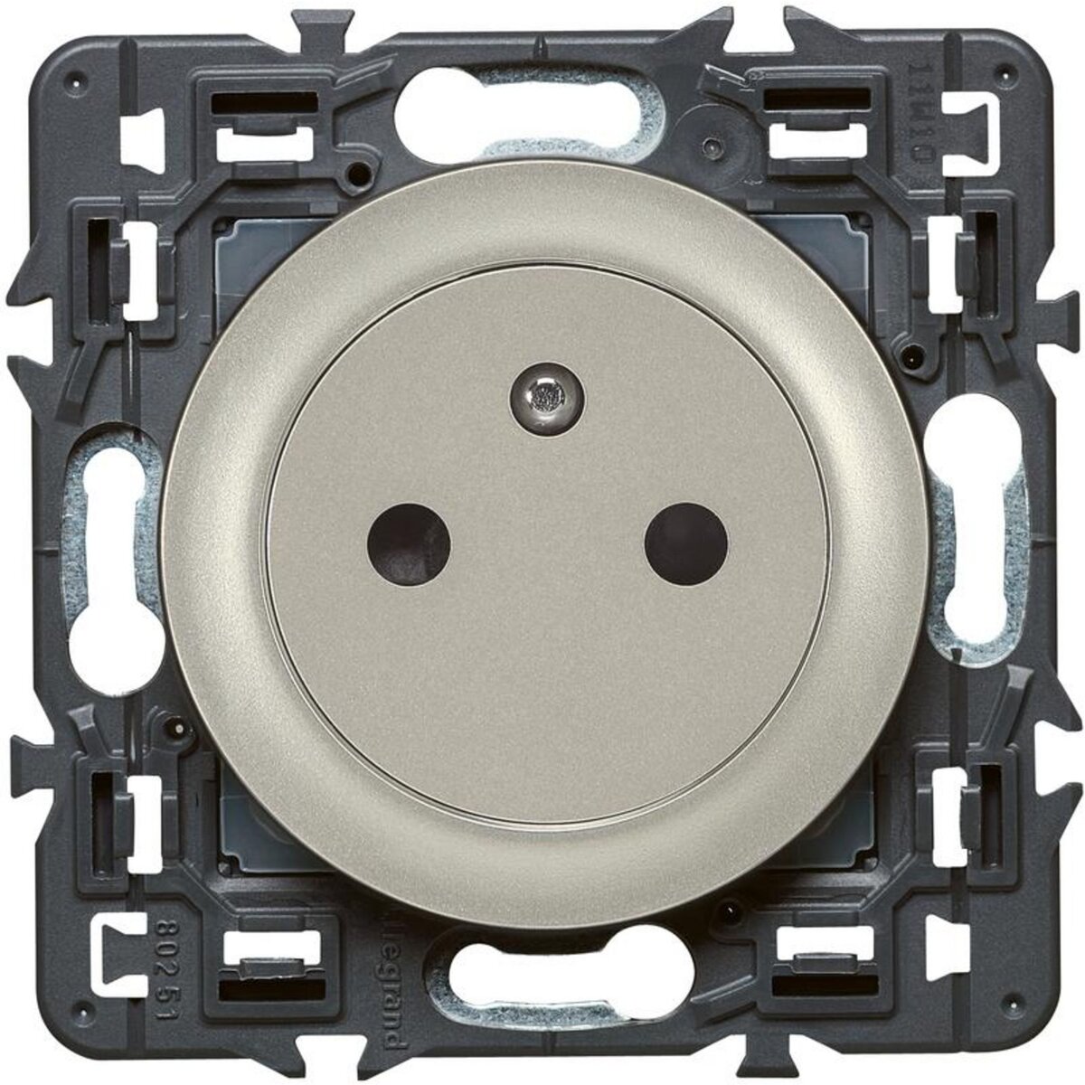 Legrand Celiane prise 2 pôles + terre esthétique titane composable