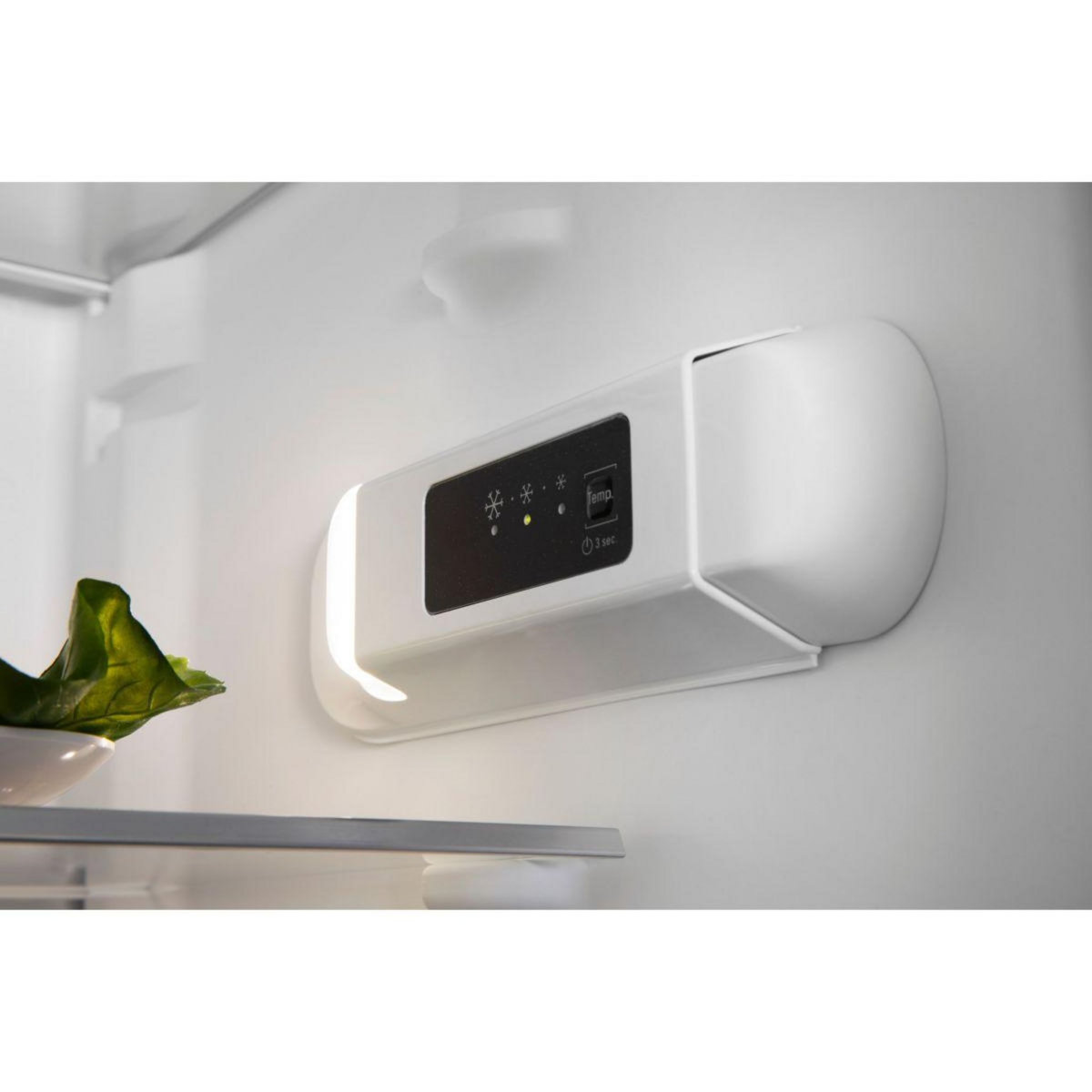 HOTPOINT Réfrigérateur 1 porte ZSB18012 Freezer