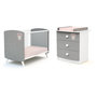 Voir la diapositive 1 : AT4 Ensemble lit bébé 60x120 cm et commode à langer 3 tiroirs MINNIE DISNEY Gris