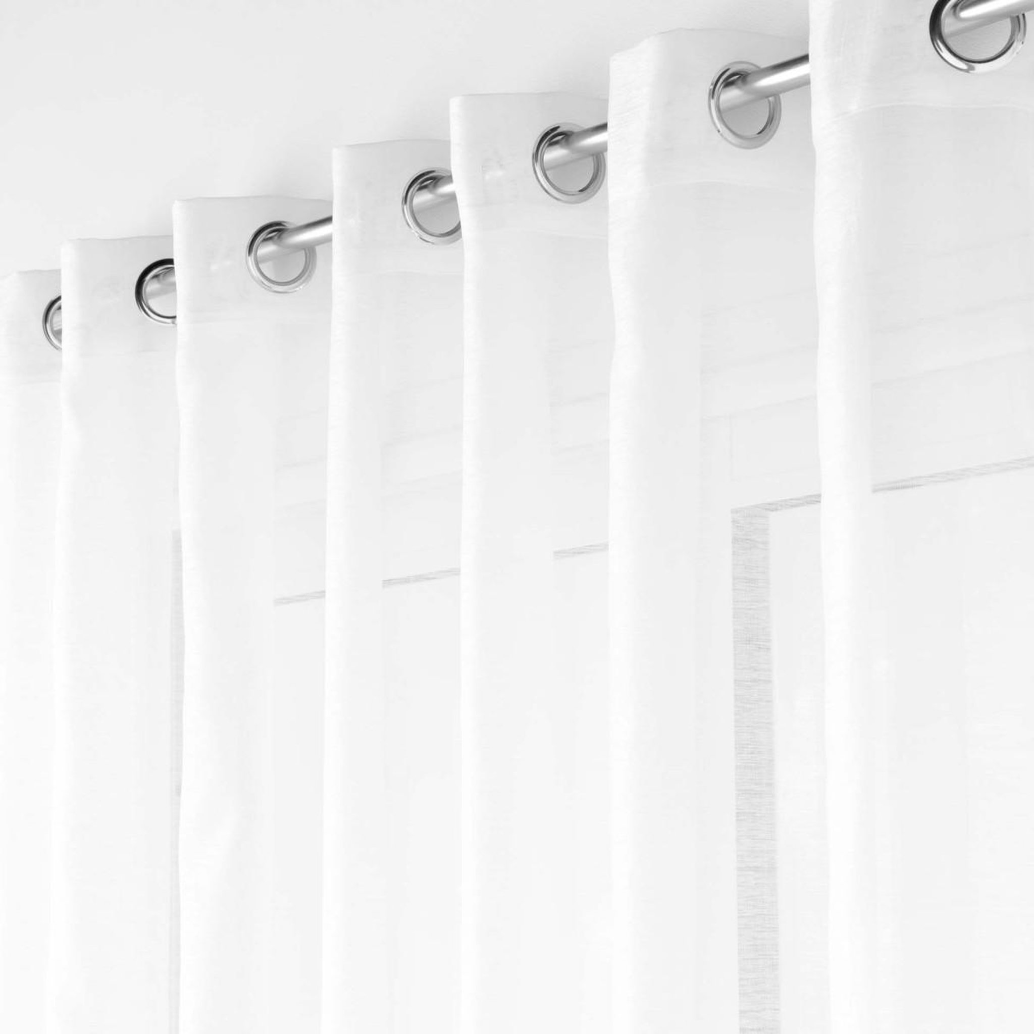 Voir la diapositive 2 : Douceur d'Intérieur Rideau voilage à œillets  lisséa  400x240cm blanc