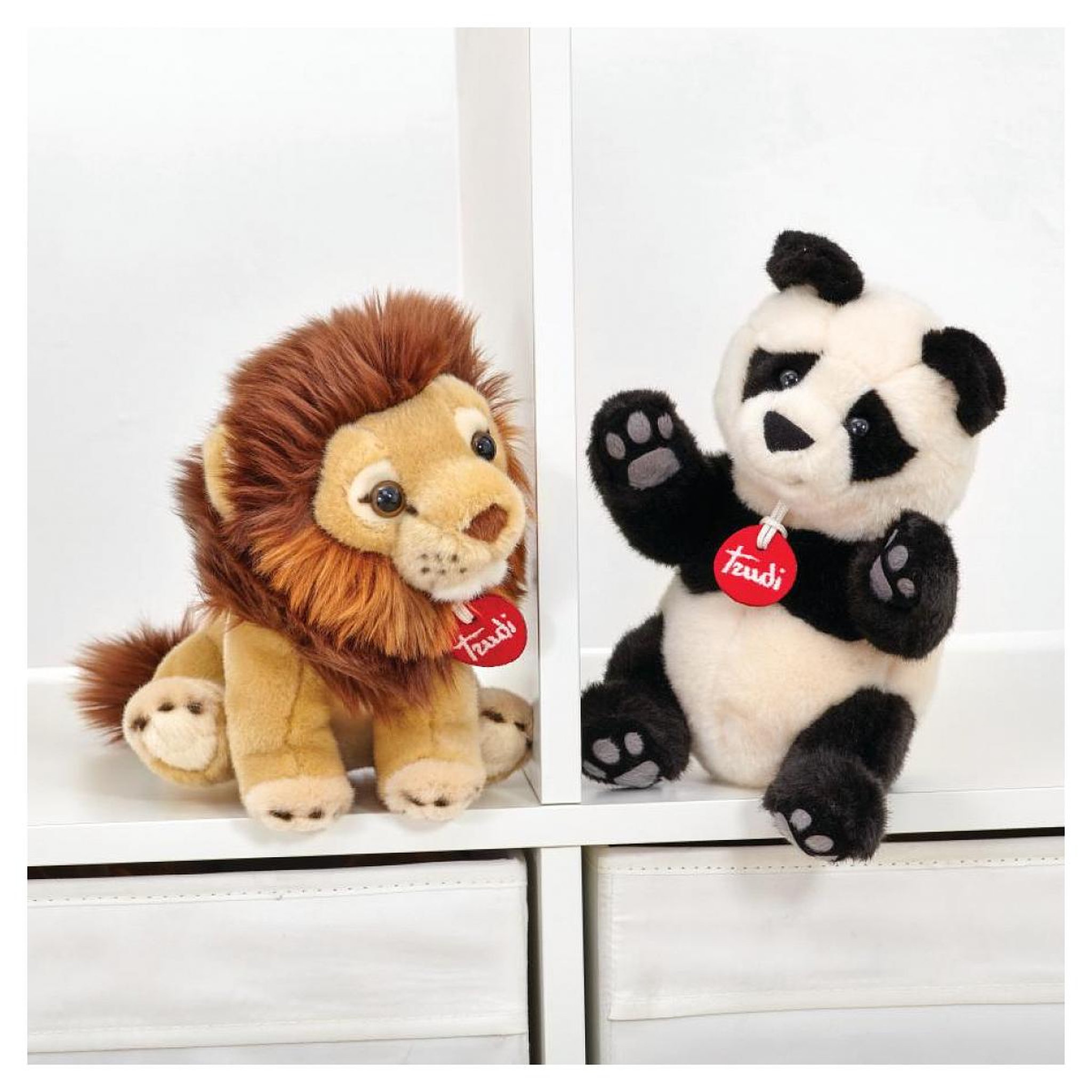 Voir la diapositive 4 : Trudi - peluche lion narciso s