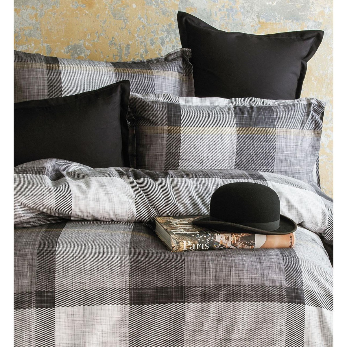 Home collection Parure Housse de couette 3 pcs 240x220 cm 100% satin de coton 82 fils imprimé. Dunloe