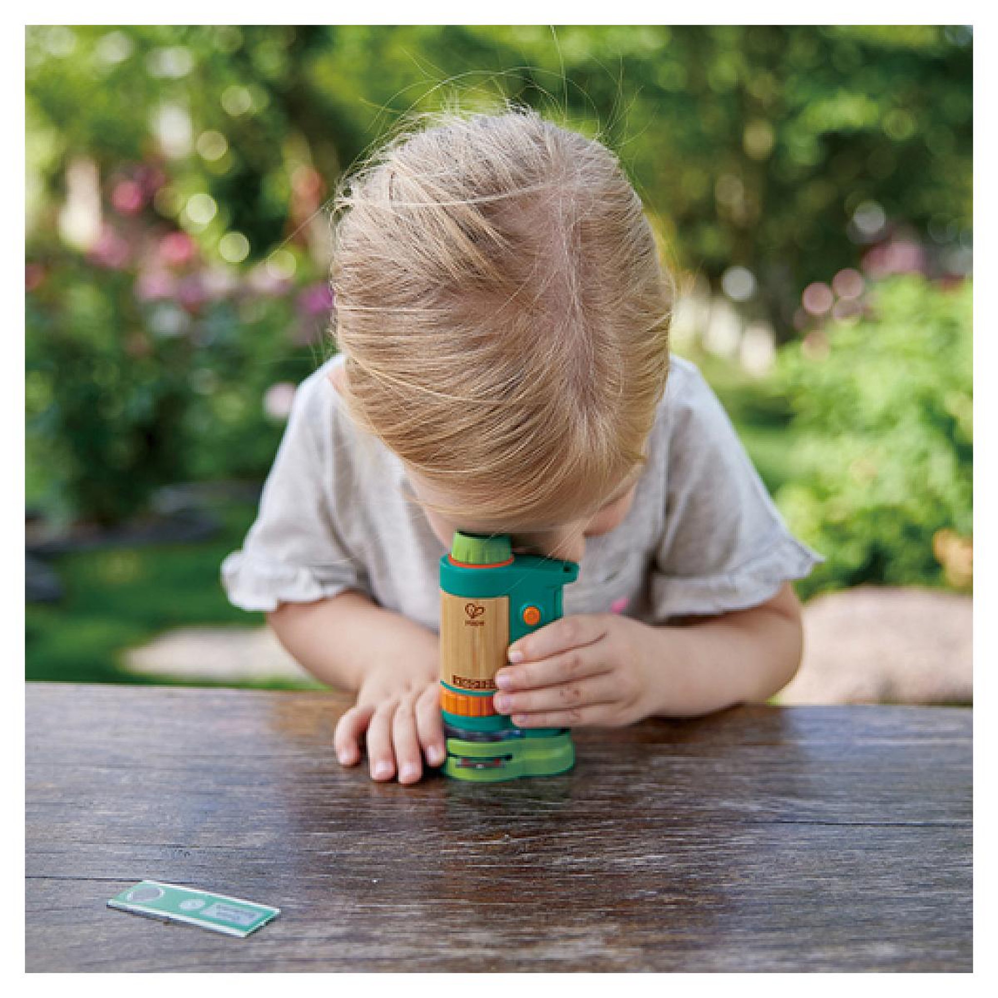 Voir la diapositive 3 : Hape Microscope en bambou pour enfants
