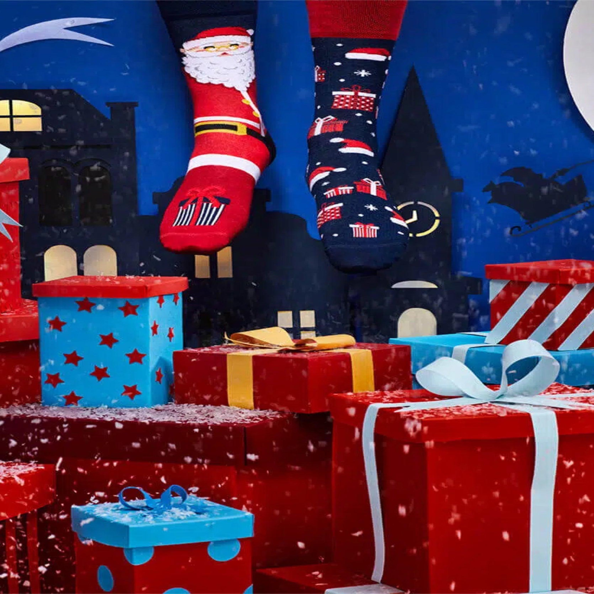 Voir la diapositive 3 : MANY MORNINGS Chaussettes santa claus