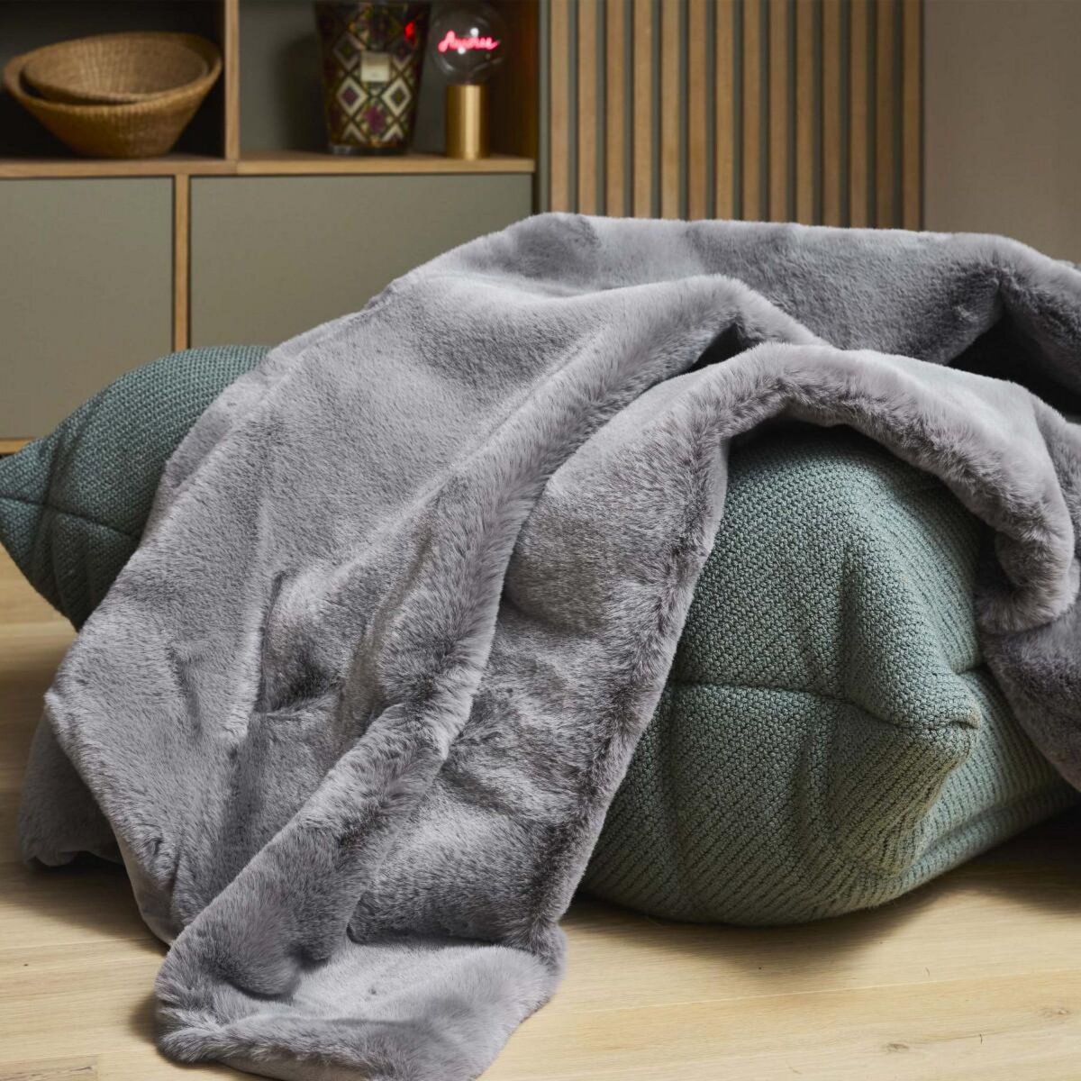 FUTURE HOME Plaid fausse fourrure 130x150 cm