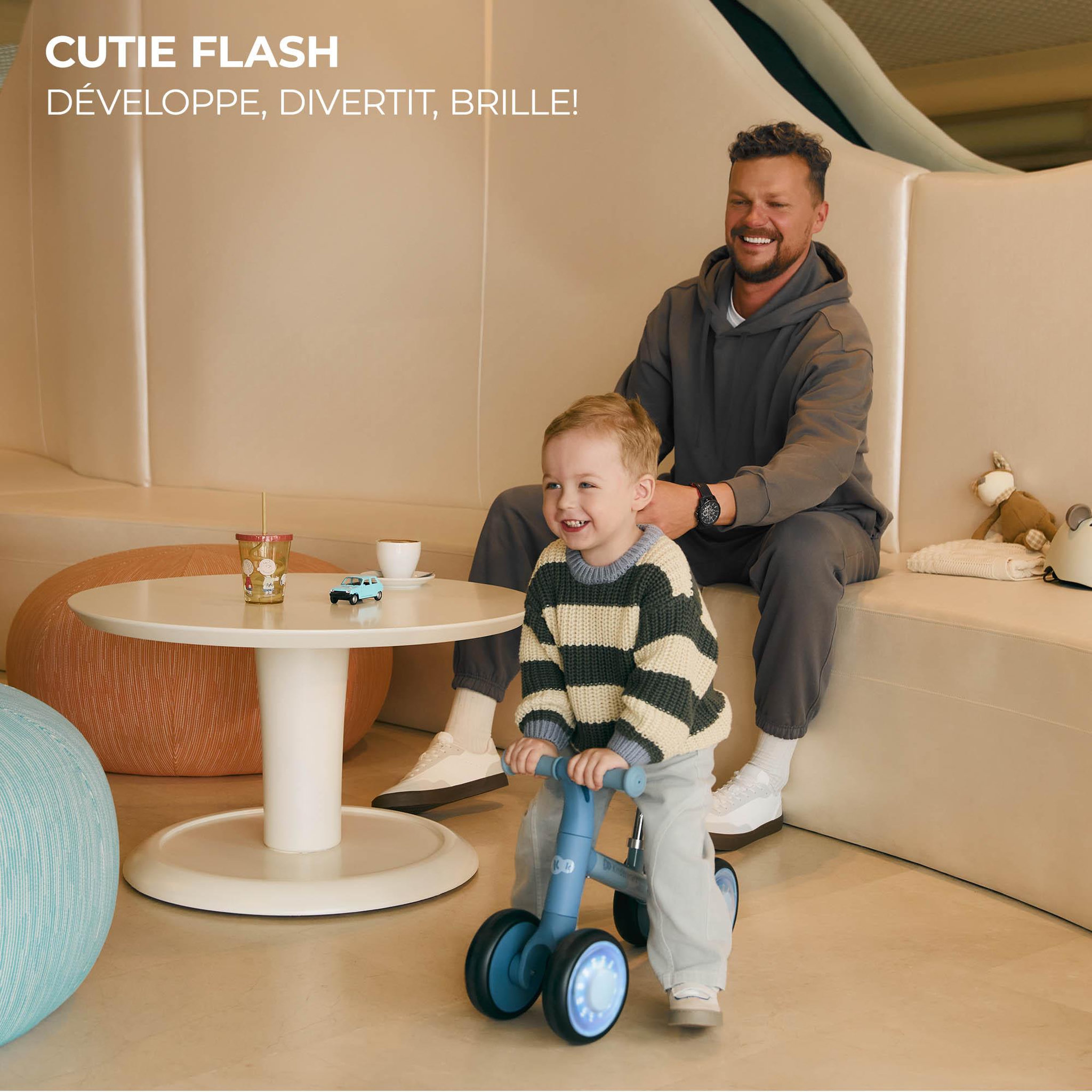 Voir la diapositive 2 : KINDERKRAFT Draisienne enfant roues led dès 2 ans