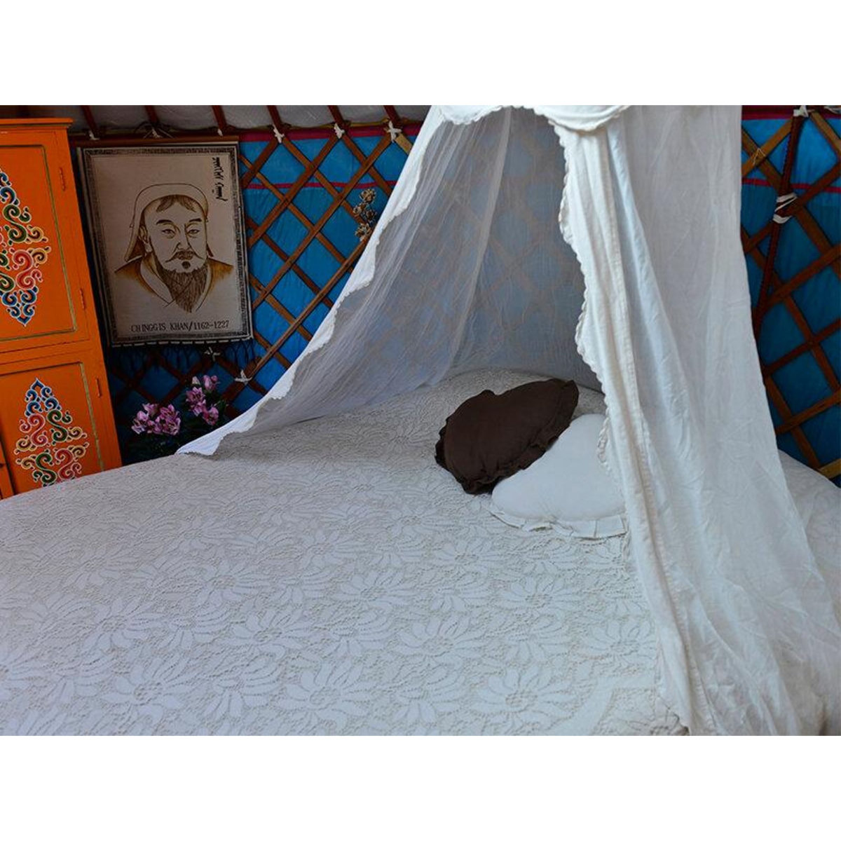 Smartbox Séjour insolite et familial en Provence : 2 jours en yourte près d'Avignon - Coffret Cadeau Séjour