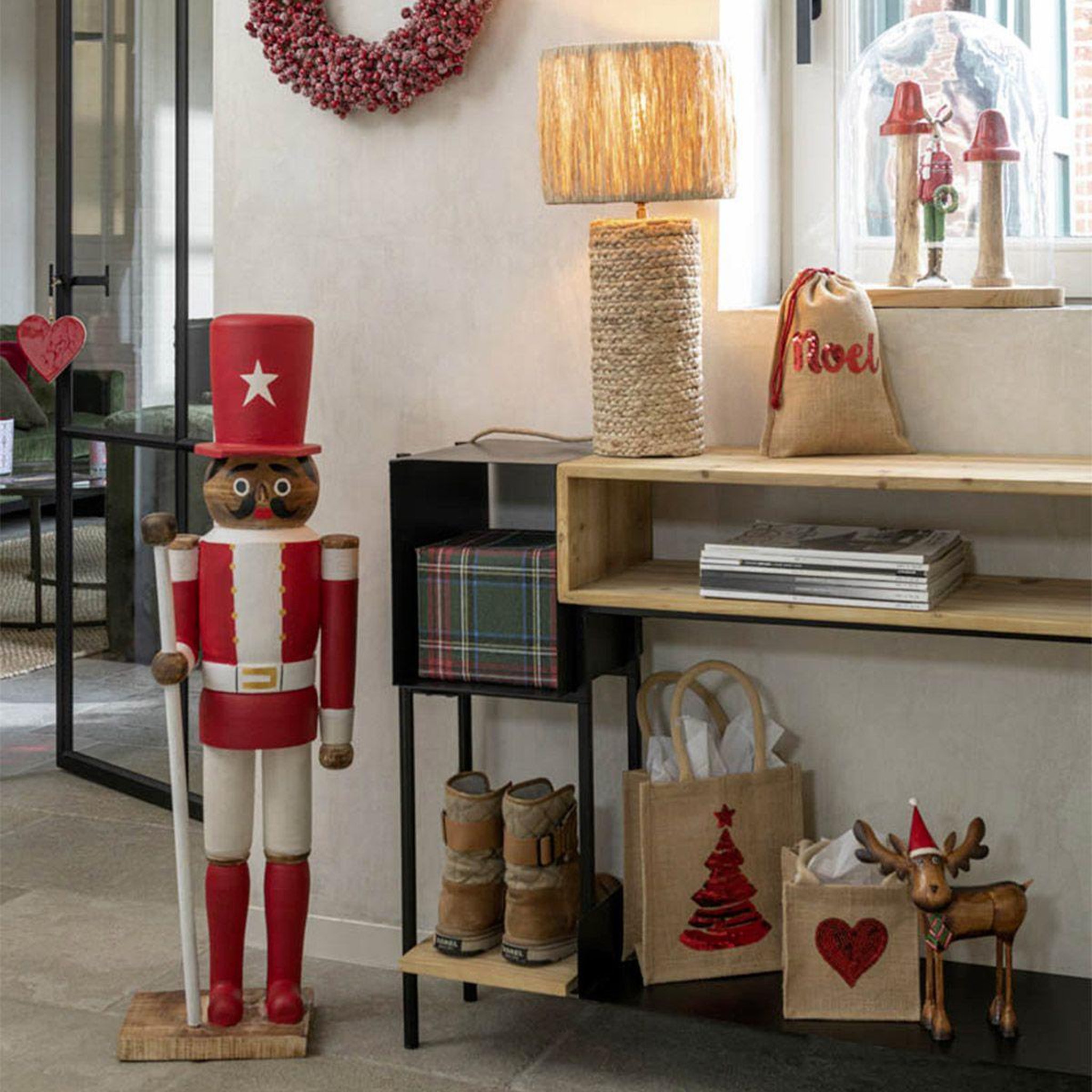 Voir la diapositive 2 : J-LINE Statuette déco noël  élan  26cm marron