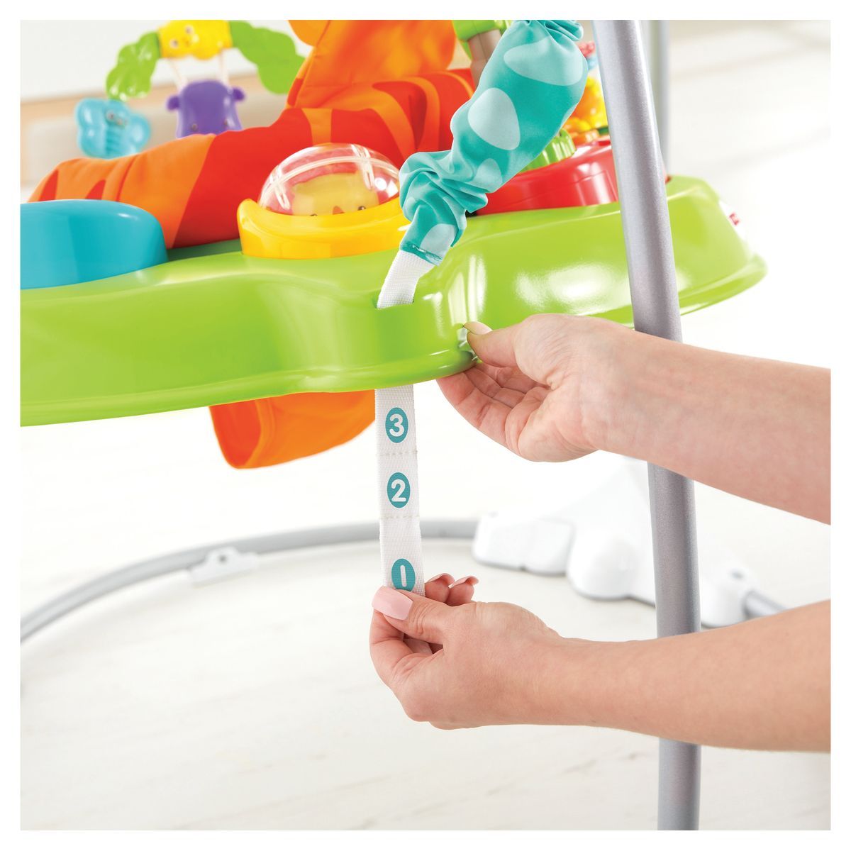 Fisher price Aire de jeux sons et lumières Jumperoo Jungle