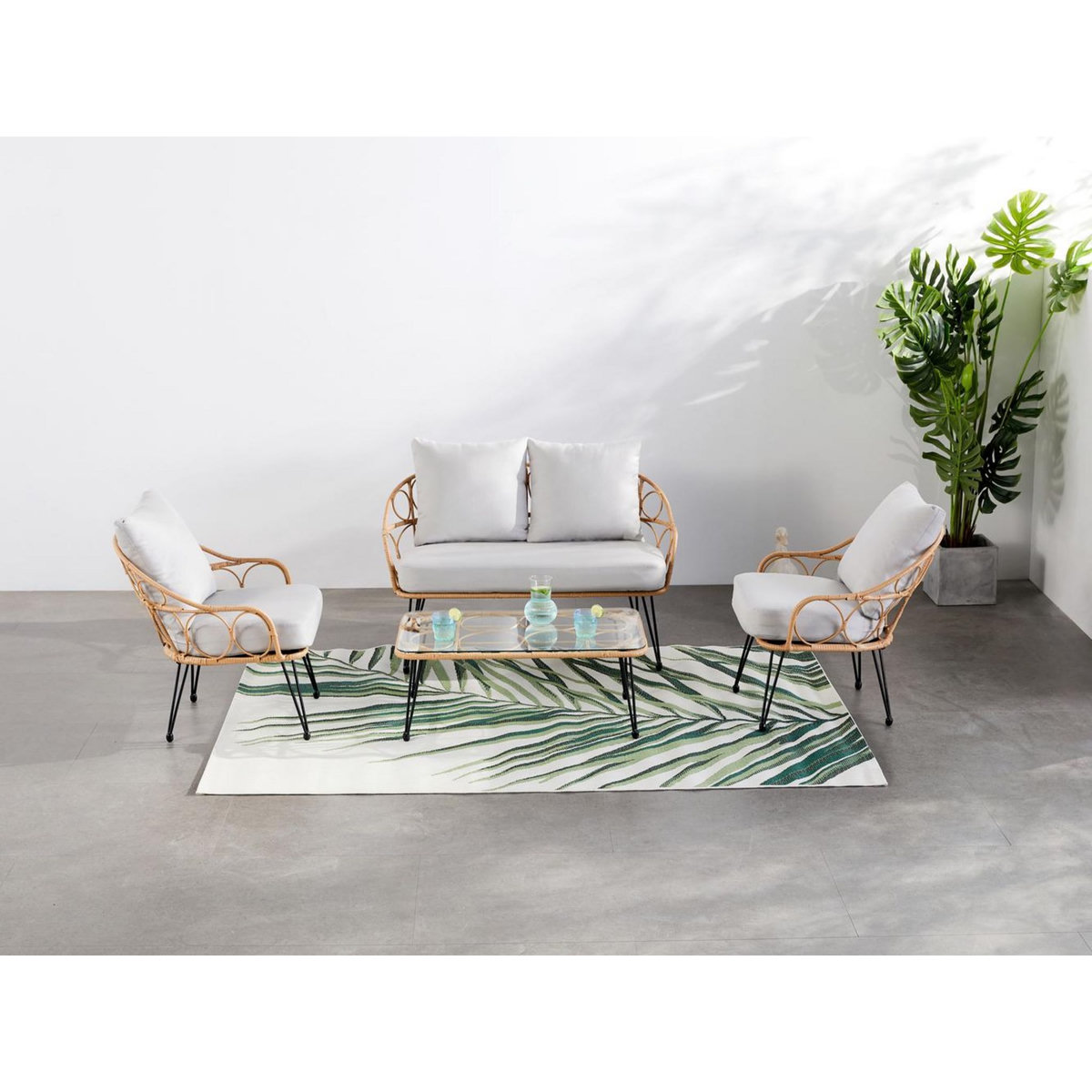 CONCEPT USINE Salon de jardin 4 places en résine rotin PORTO