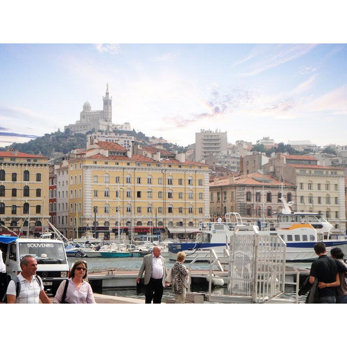 Smartbox Visite insolite de Marseille en vélo électrique - Coffret Cadeau Sport & Aventure