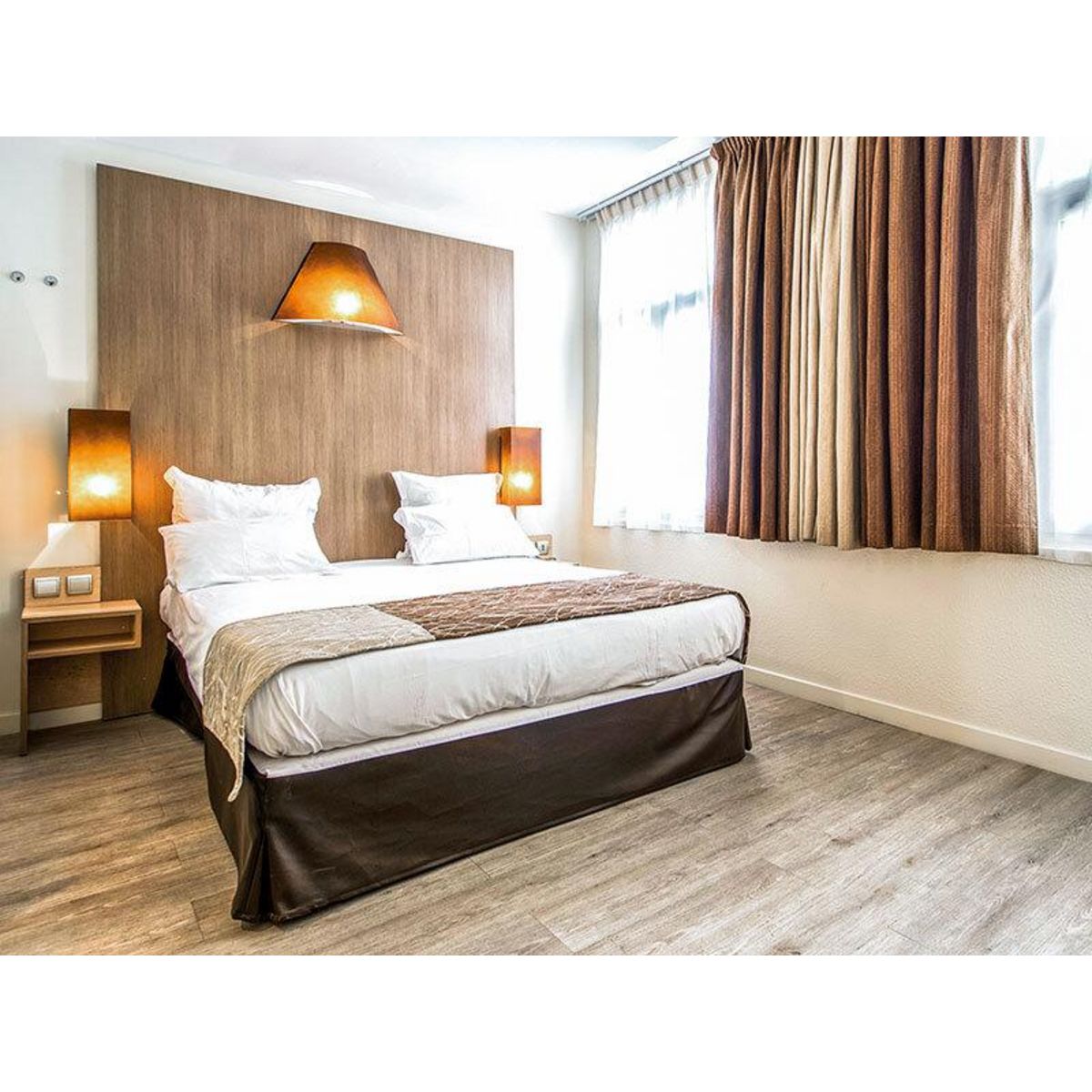 Smartbox Séjour de 2 jours en hôtel 3* ou 4* à Marseille - Coffret Cadeau Séjour