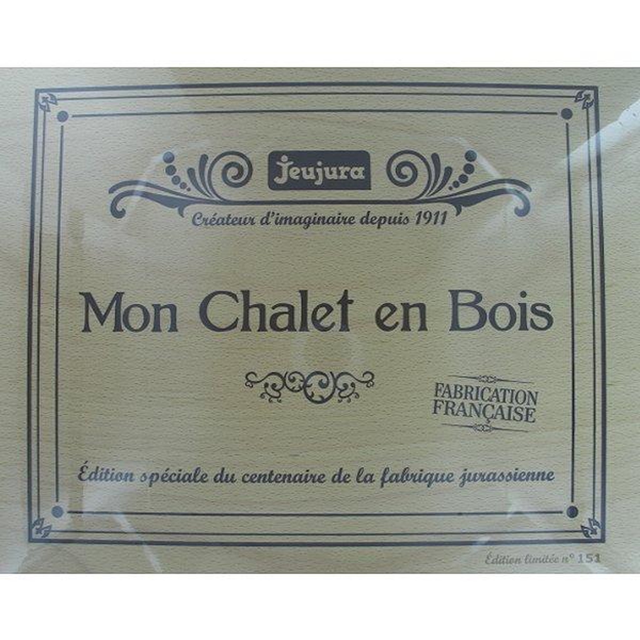 Voir la diapositive 1 : JeuJura Coffret collector 100 ans : Mon chalet en bois 135 pièces