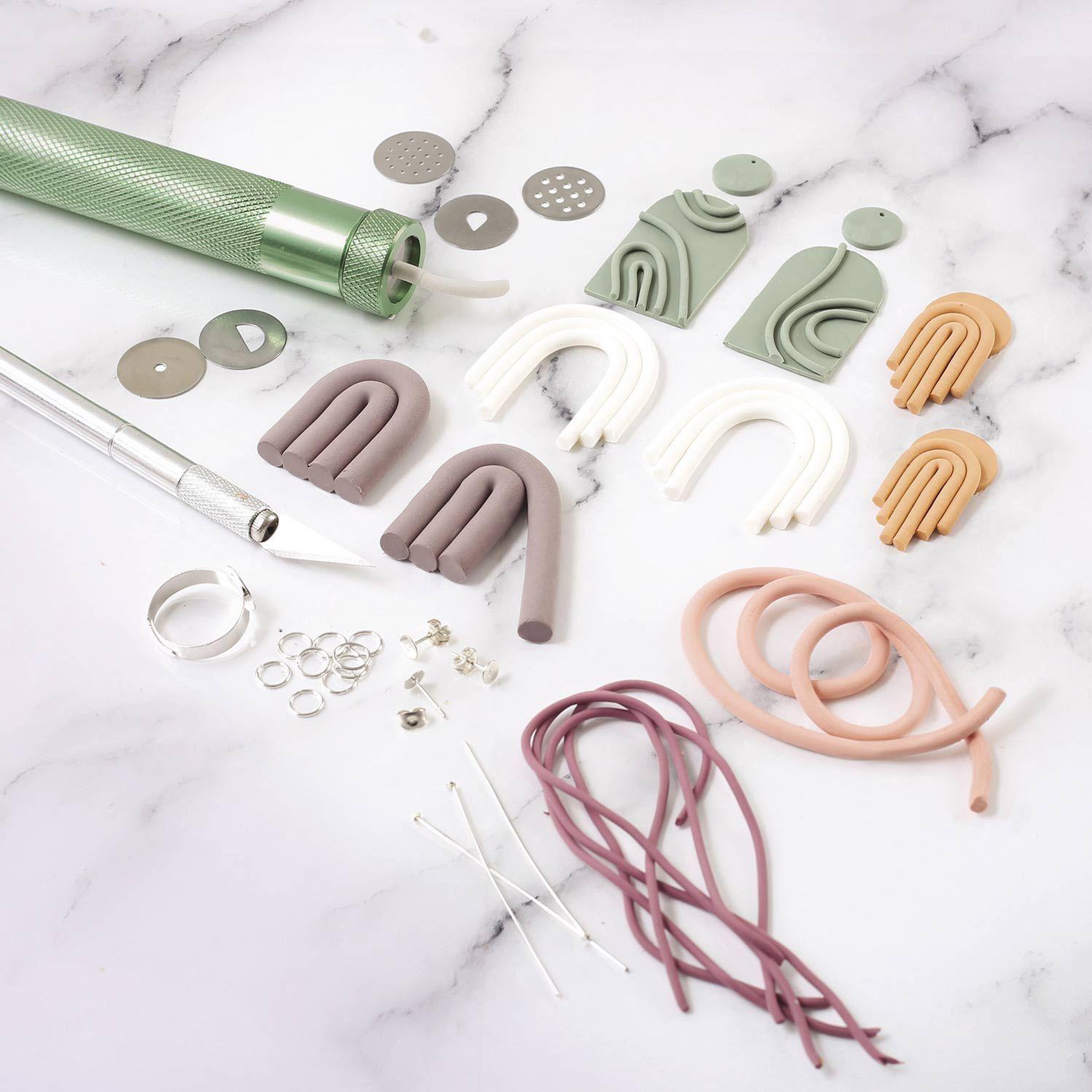 Voir la diapositive 2 : Graine créative Coffret DIY bijoux Line Art en pâte polymère