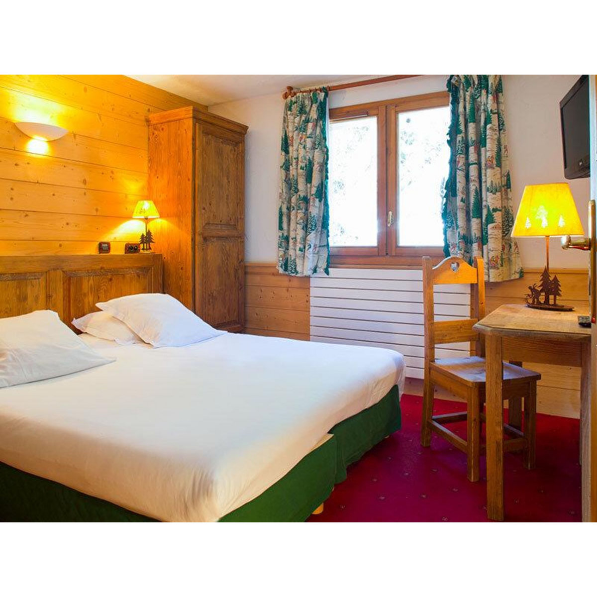 Smartbox Séjour de 2 jours à La Clusaz avec accès à l'espace détente - Coffret Cadeau Séjour