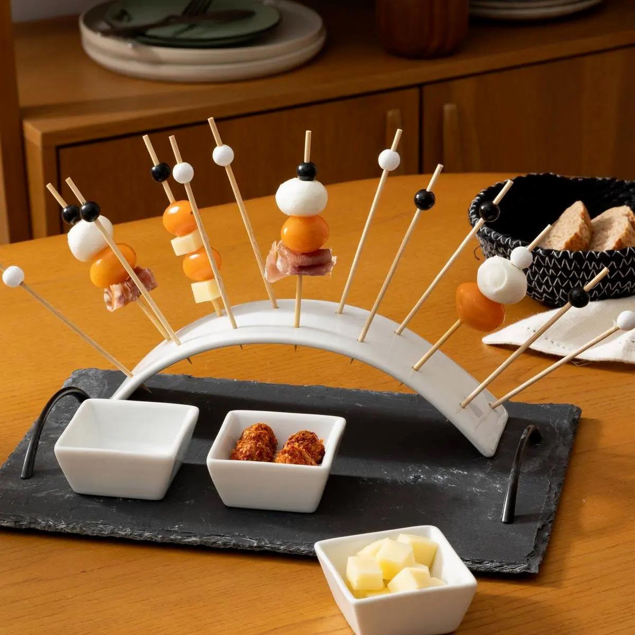 Voir la diapositive 2 : SECRET DE GOURMET Set apéritif design ardoise Arc - 5 Pièces - Noir
