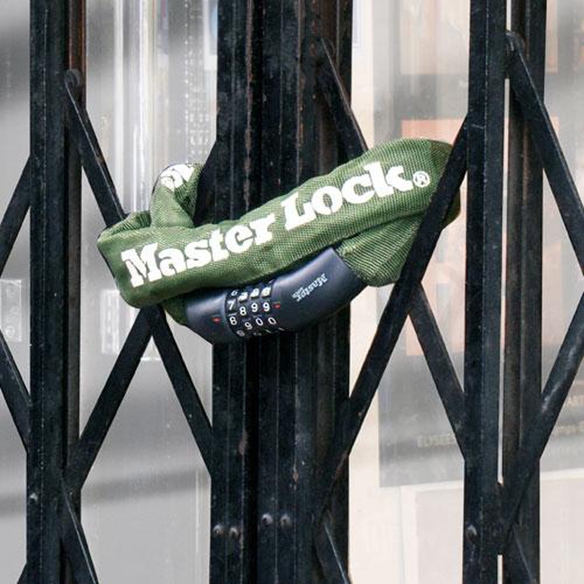 Master lock 8028EURD, Chaîne Antivol Vélo avec Combinaison à 4 Chiffres, 150 cm Chaîne, Vert
