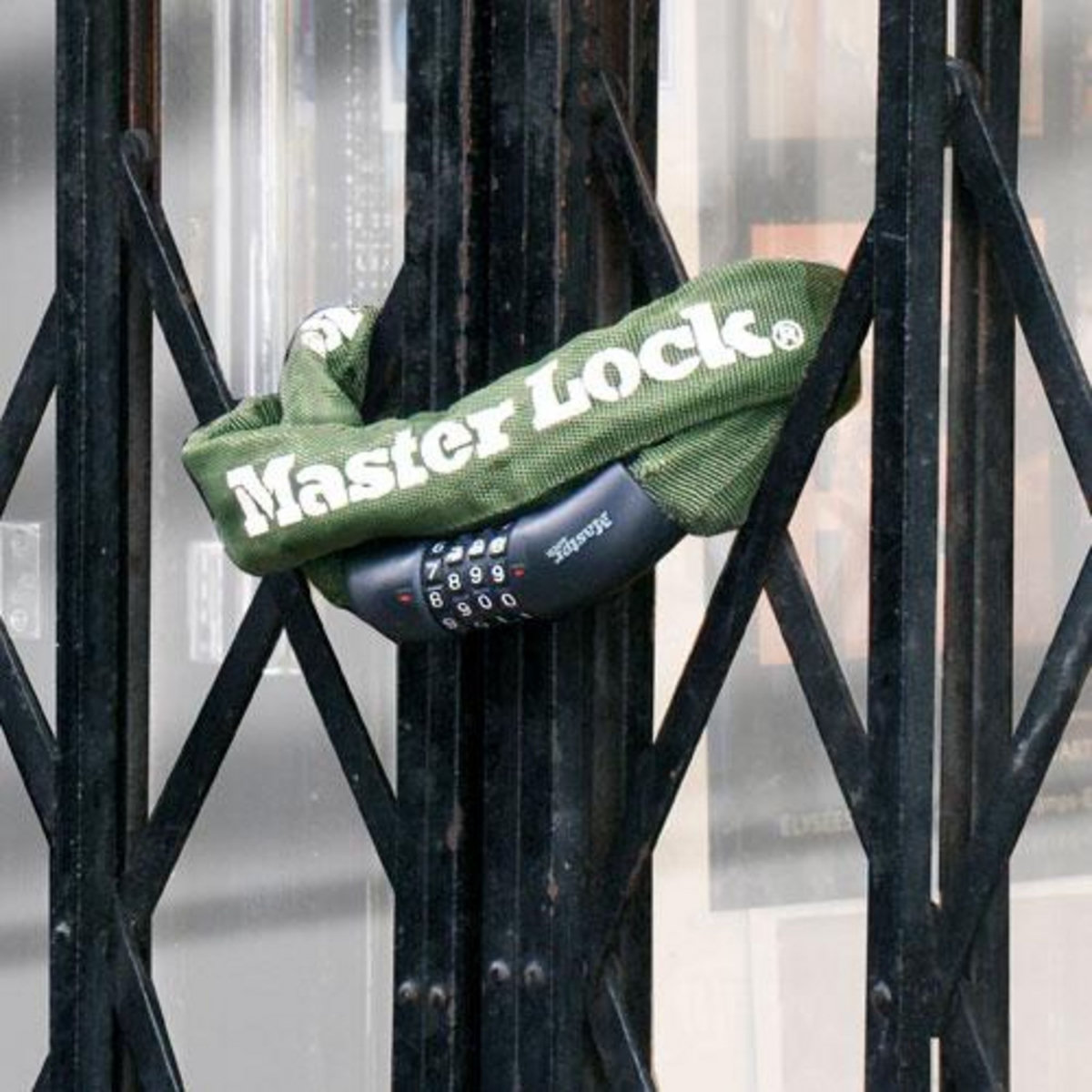 Master lock 8028EURD, Chaîne Antivol Vélo avec Combinaison à 4 Chiffres, 150 cm Chaîne, Vert