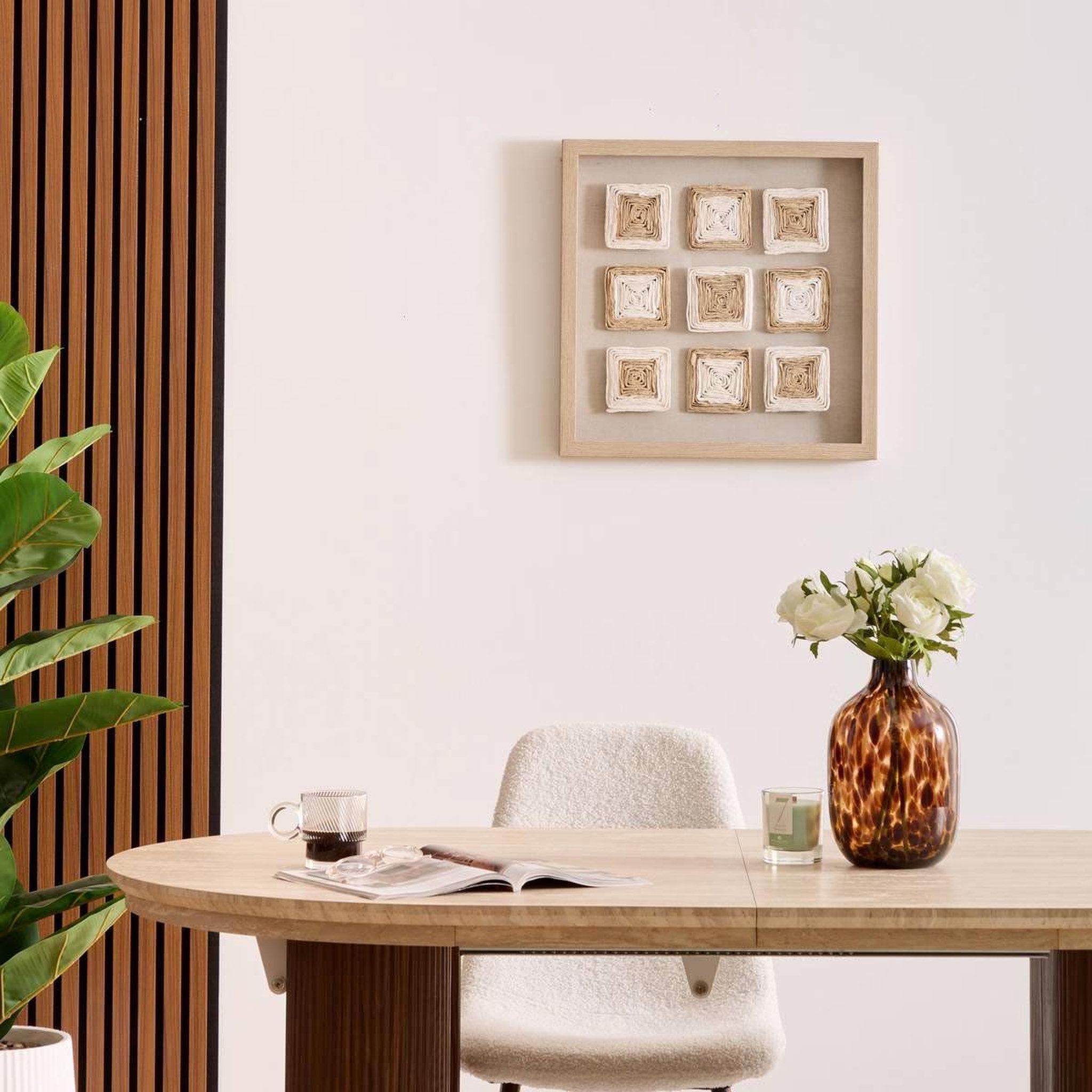 Voir la diapositive 3 : ATMOSPHERA Déco murale en relief  rafaël  50cm beige