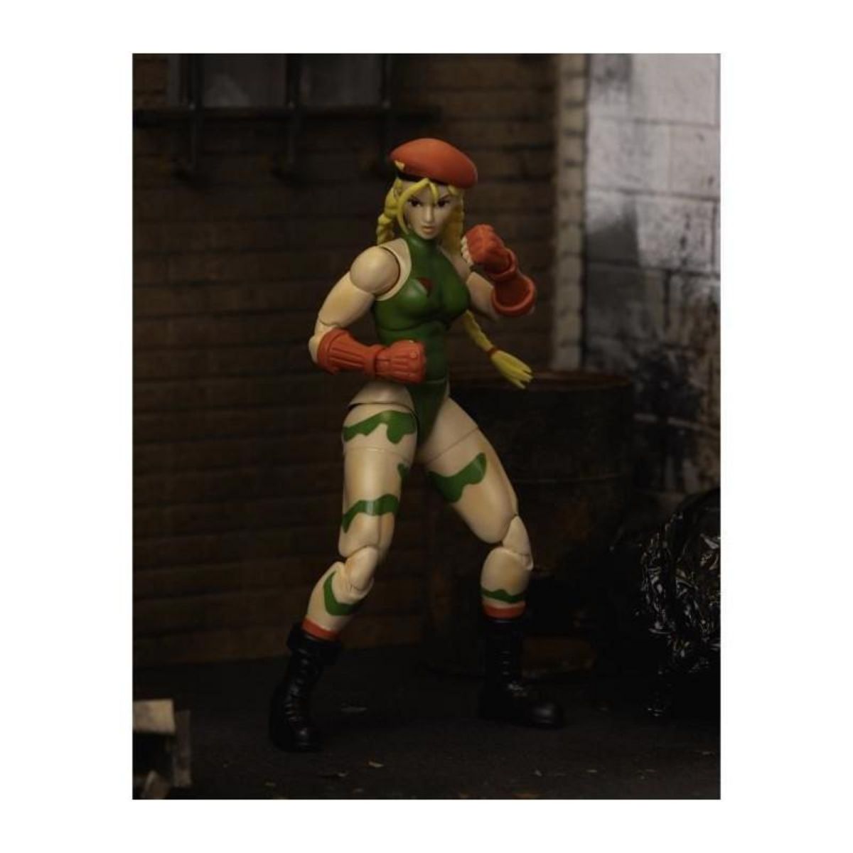 JACQUELINE RIU Jada - Figurine Cammy articulée en métal - 15 cm - A partir de 8 ans