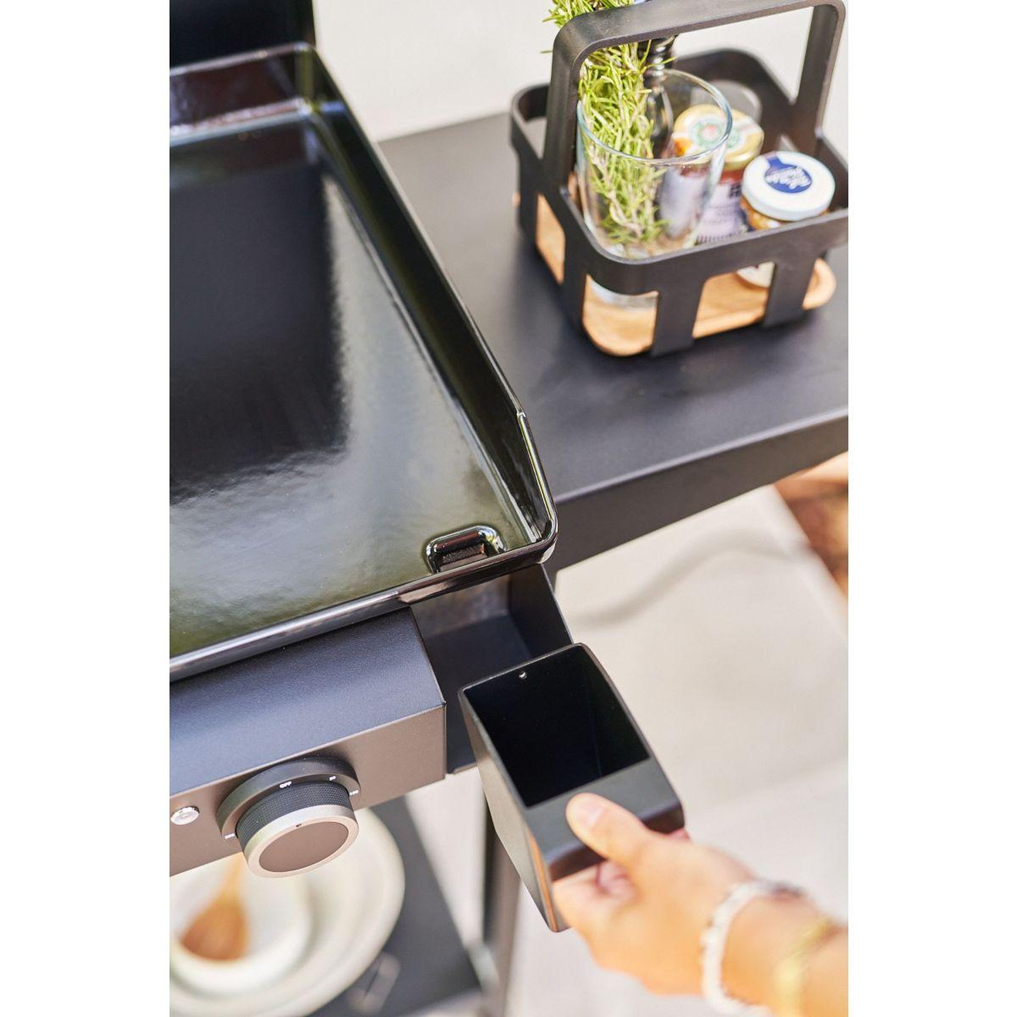 Voir la diapositive 4 : FORGE ADOUR Plancha électrique ACIER BASE 60A noir 2 brûleurs à poser, 57.5x37.9 cm