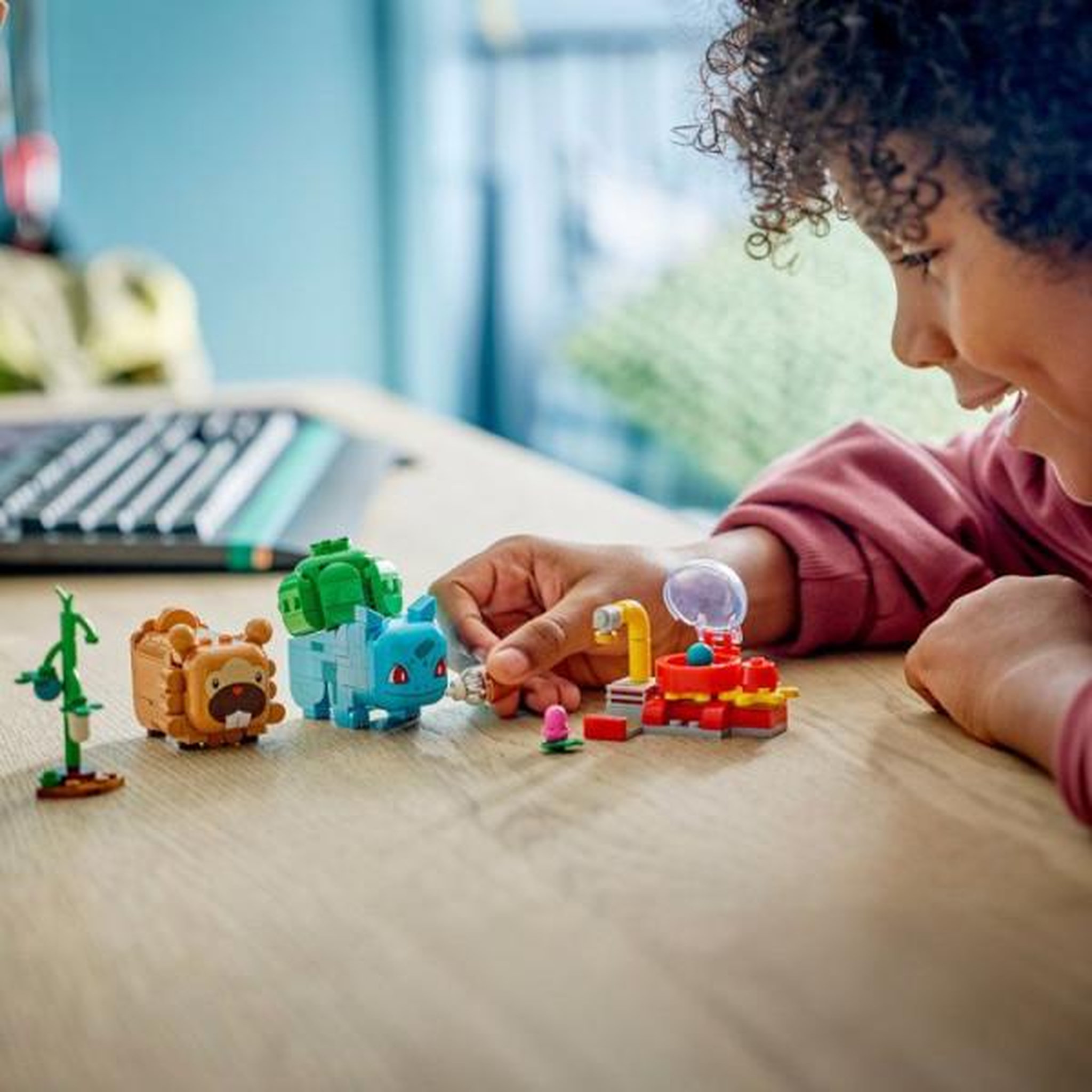 Voir la diapositive 6 : LEGO LEGO Pokémon 72155 - Set de construction compatible SMART Play™ - Bulbizarre et Keunotor, Délice de baies - Des 7 ans