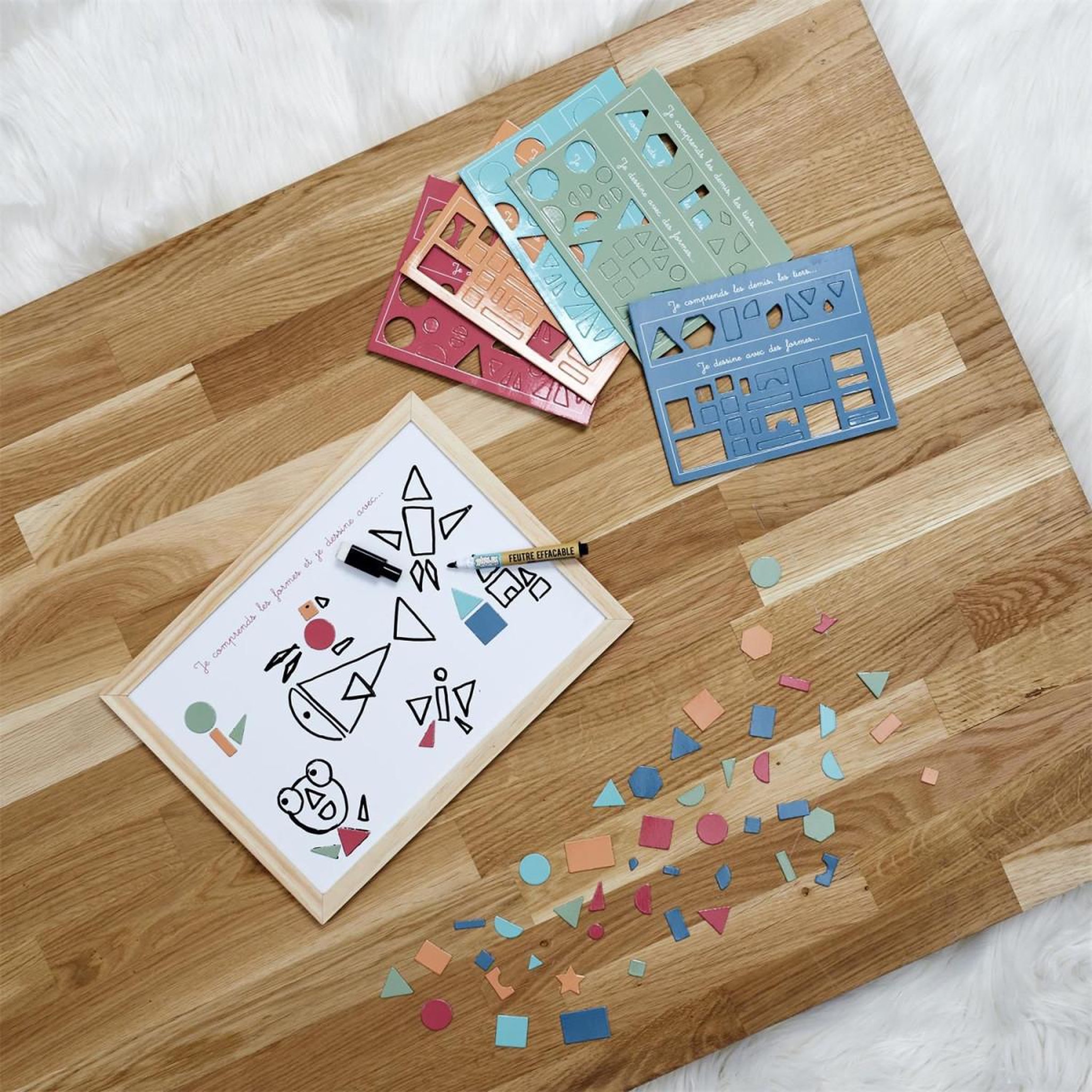 Voir la diapositive 5 : Jeux 2 momes Tableau éducatif formes  montessori  29cm multicolore