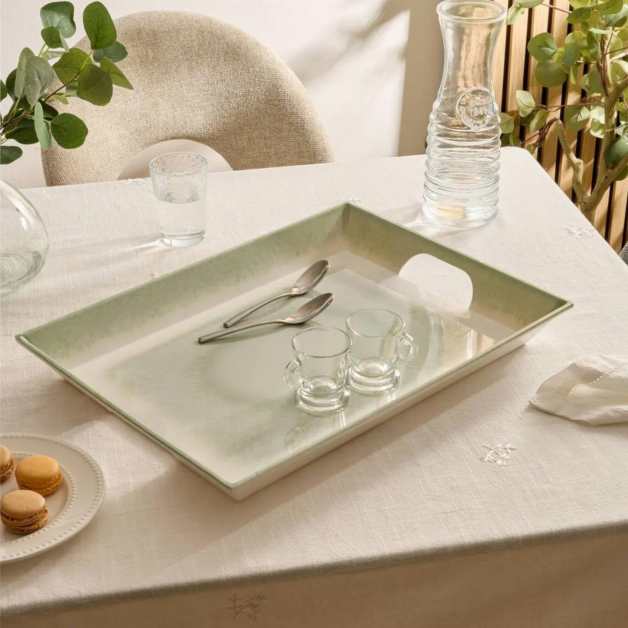 Voir la diapositive 2 : SECRET DE GOURMET Plateau de service en mélamine  clara  46cm vert
