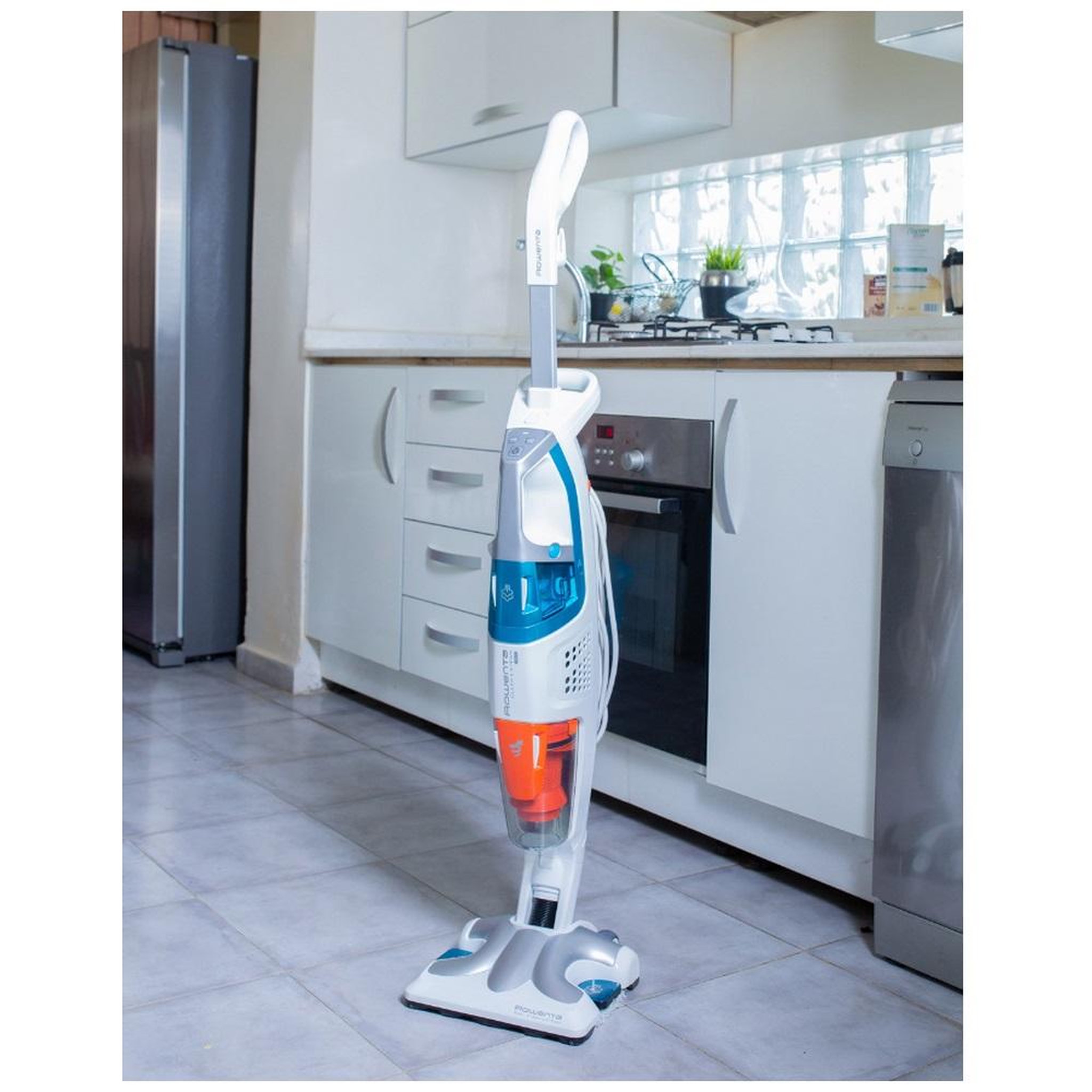 Voir la diapositive 2 : ROWENTA Aspirateur balai vapeur 2en1 filaire 1700w blanc/bleu - ry8544wh