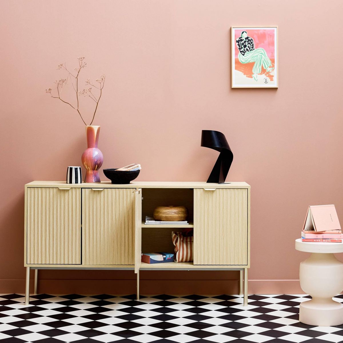 SWEEEK Buffet effet bois rainuré et métal champagne. buffet bas. 4 portes. 140cm