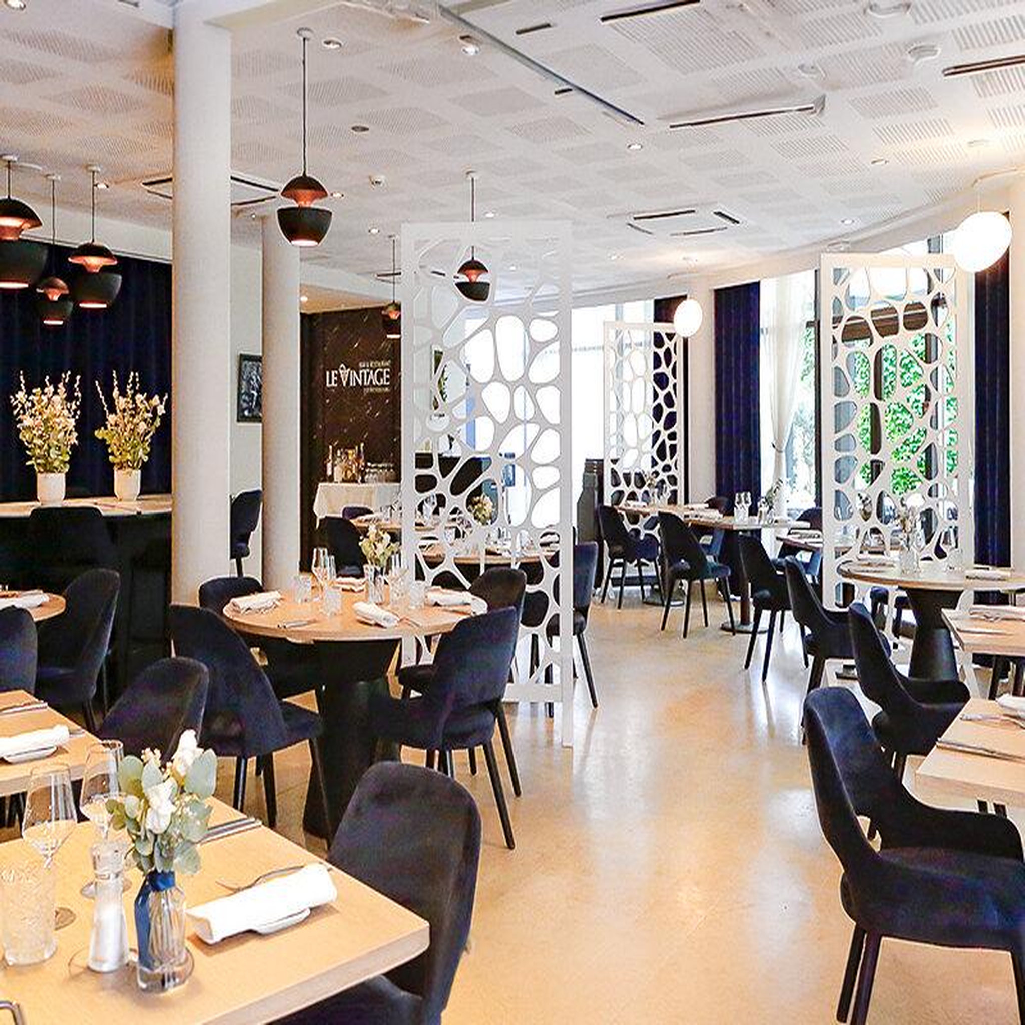 Voir la diapositive 6 : Smartbox 1 nuit en hôtel 4 étoiles avec accès spa et dîner près de dijon - coffret cadeau séjour