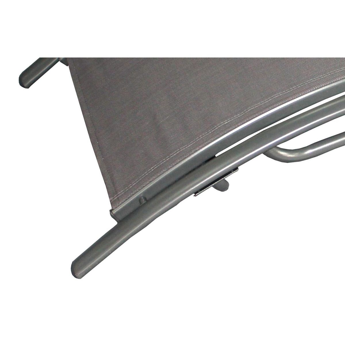 CONCEPT USINE Transat ajustable et empilable avec pieds en acier gris LIMEA